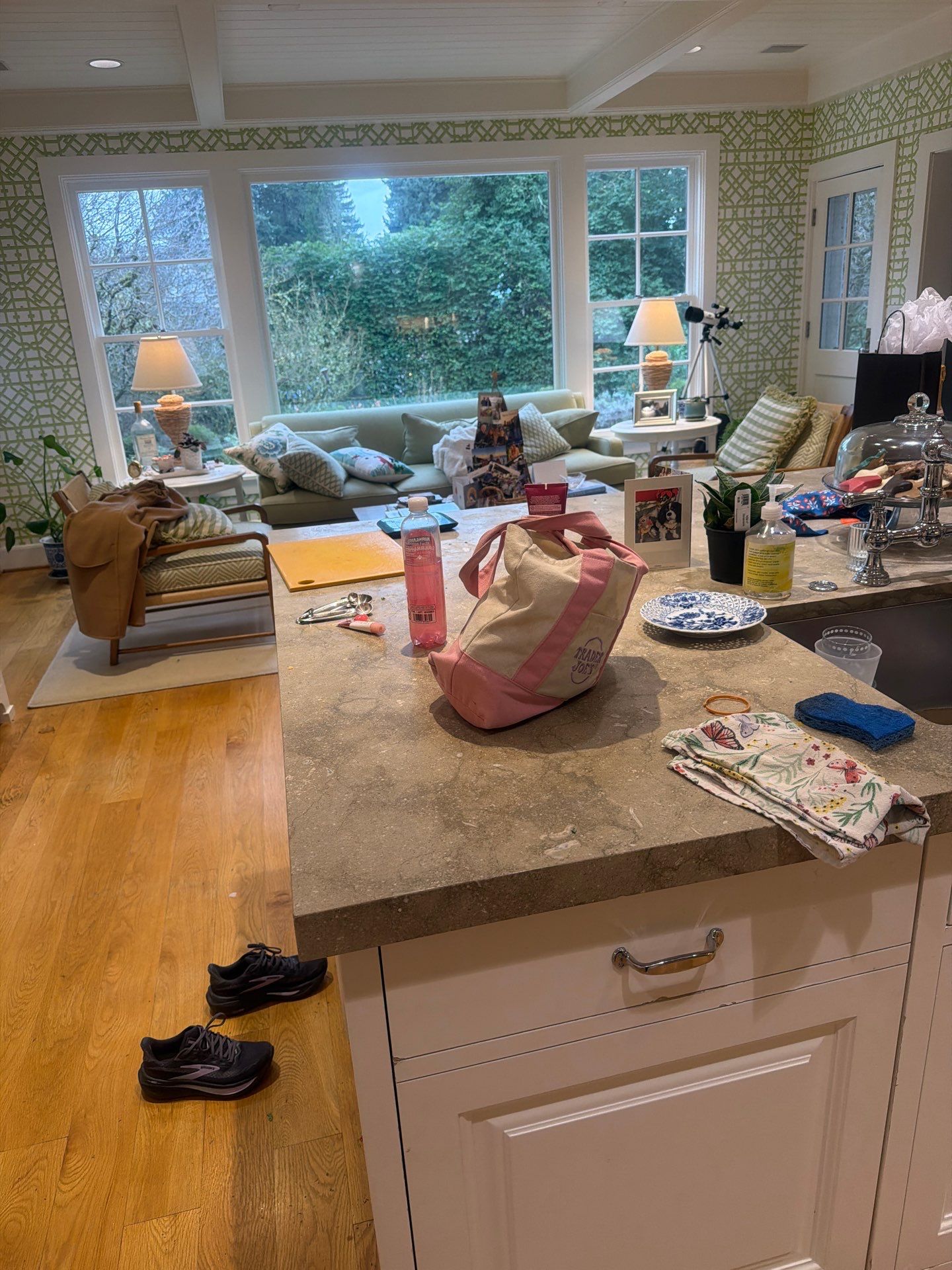 House Cleaning and Maid Service in Dunthorpe Portland by Cloud 9 Professional Cleaning Services