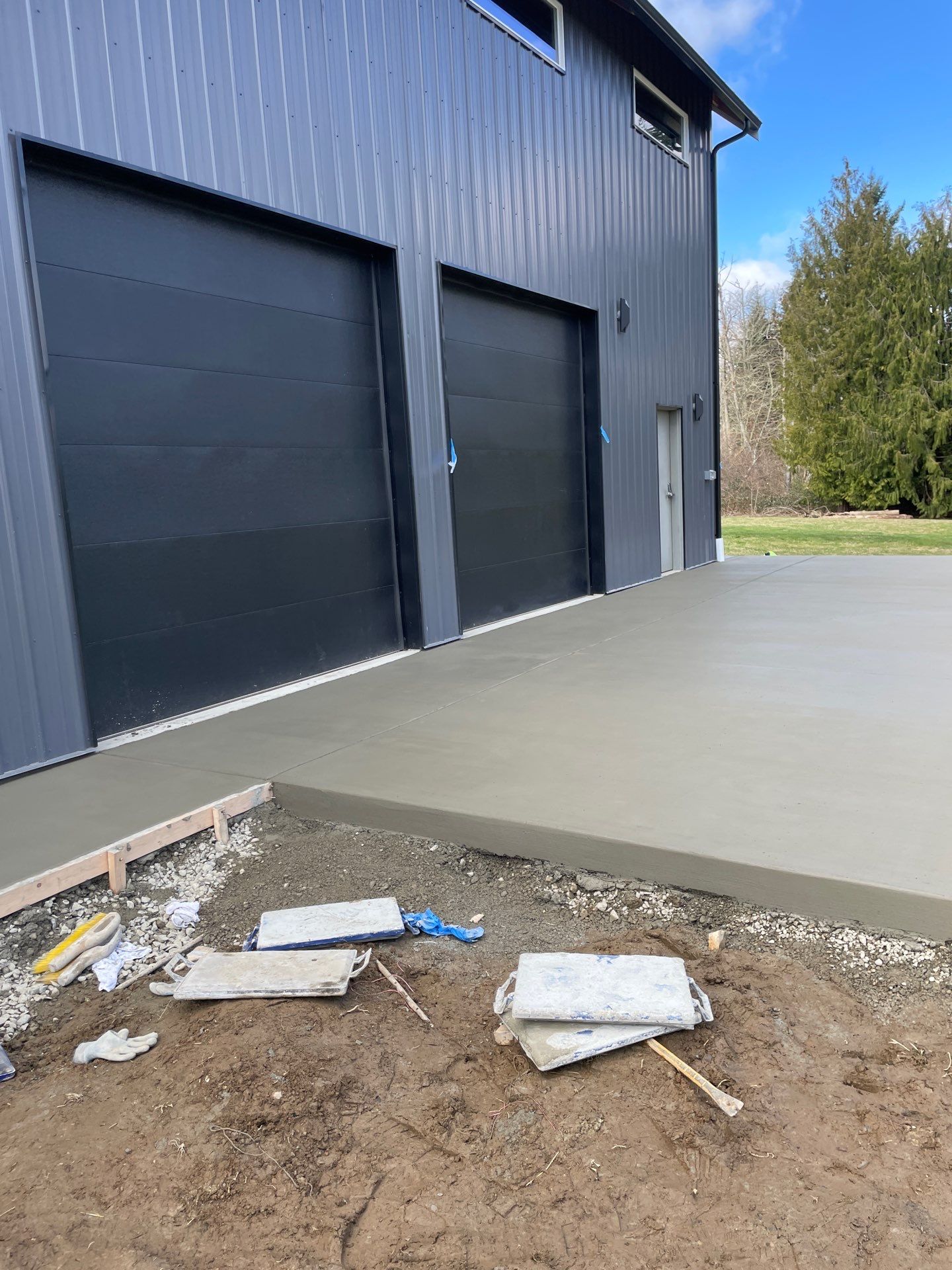 Concrete Walkway Surround and Front Patio | Snohomish  by Jireh Asphalt & Concrete Inc 