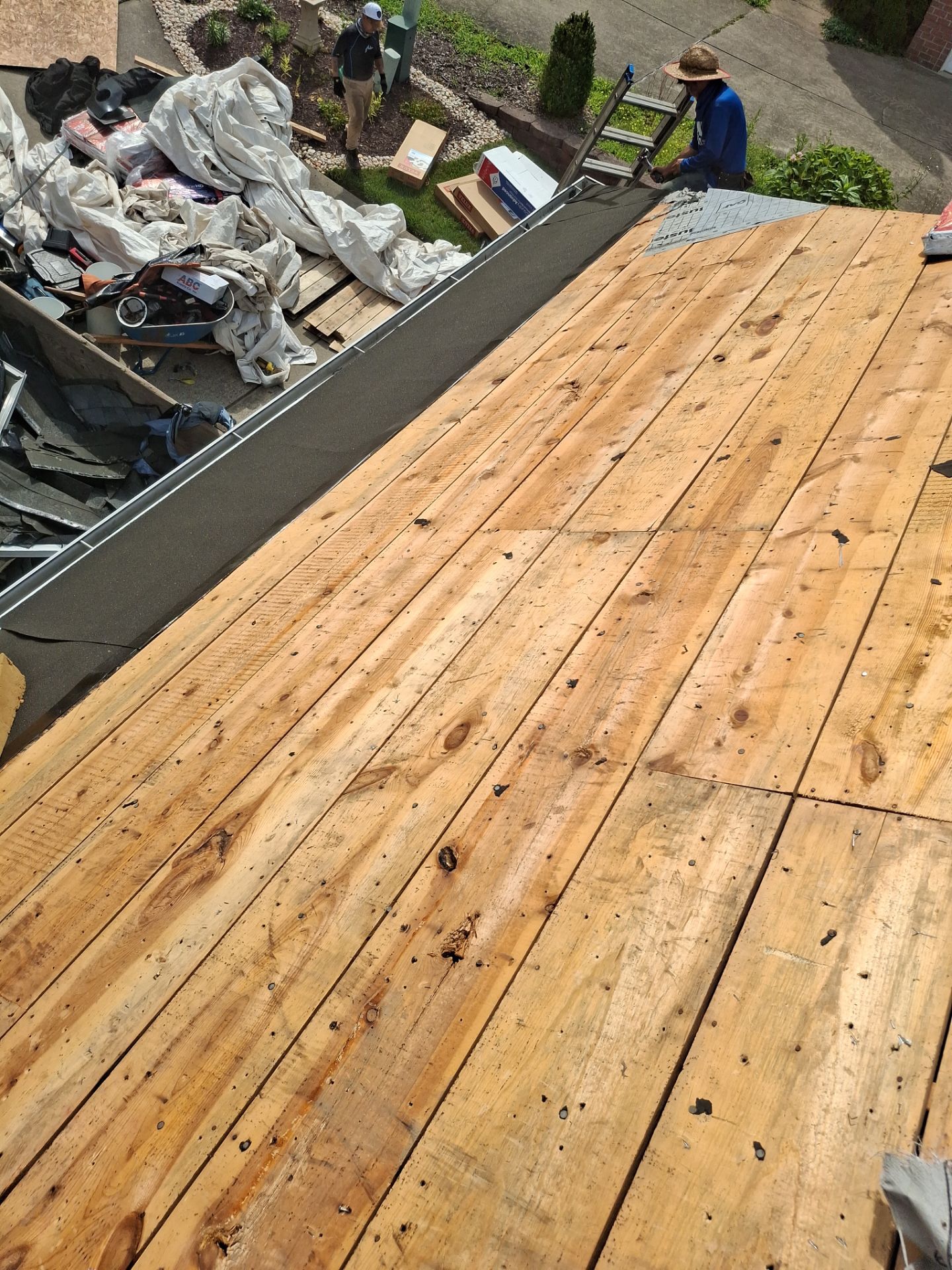 Residential Roofing Installation using GAF Timberline HDZ, Oyster Gray by Rainstoppers Roofing