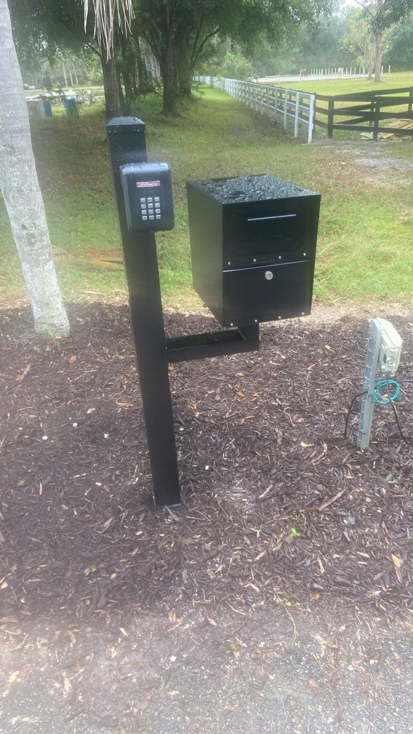 Bradenton, FL Gate Operator Installation & Horizontal Privacy Fence by Asap fence and gates, LLC
