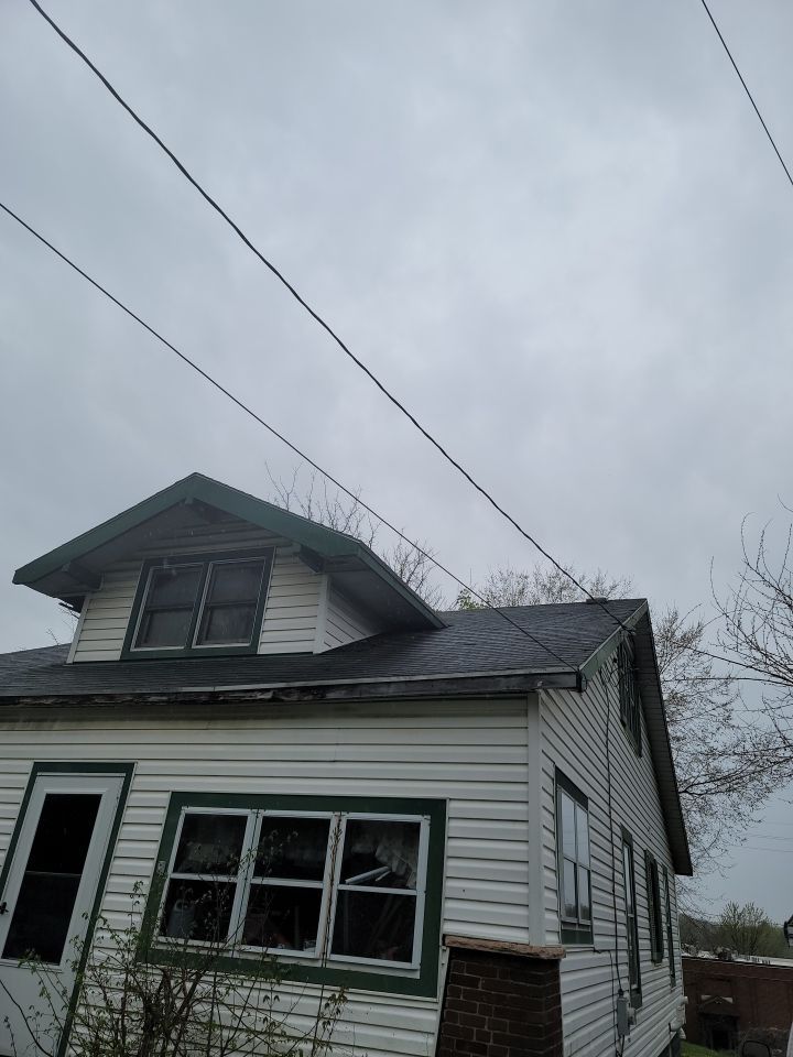 ATLAS PINNACLE COLOR: COASTAL GRANITE DRIP EDGE: WHITE by Eagle Eye Roofing