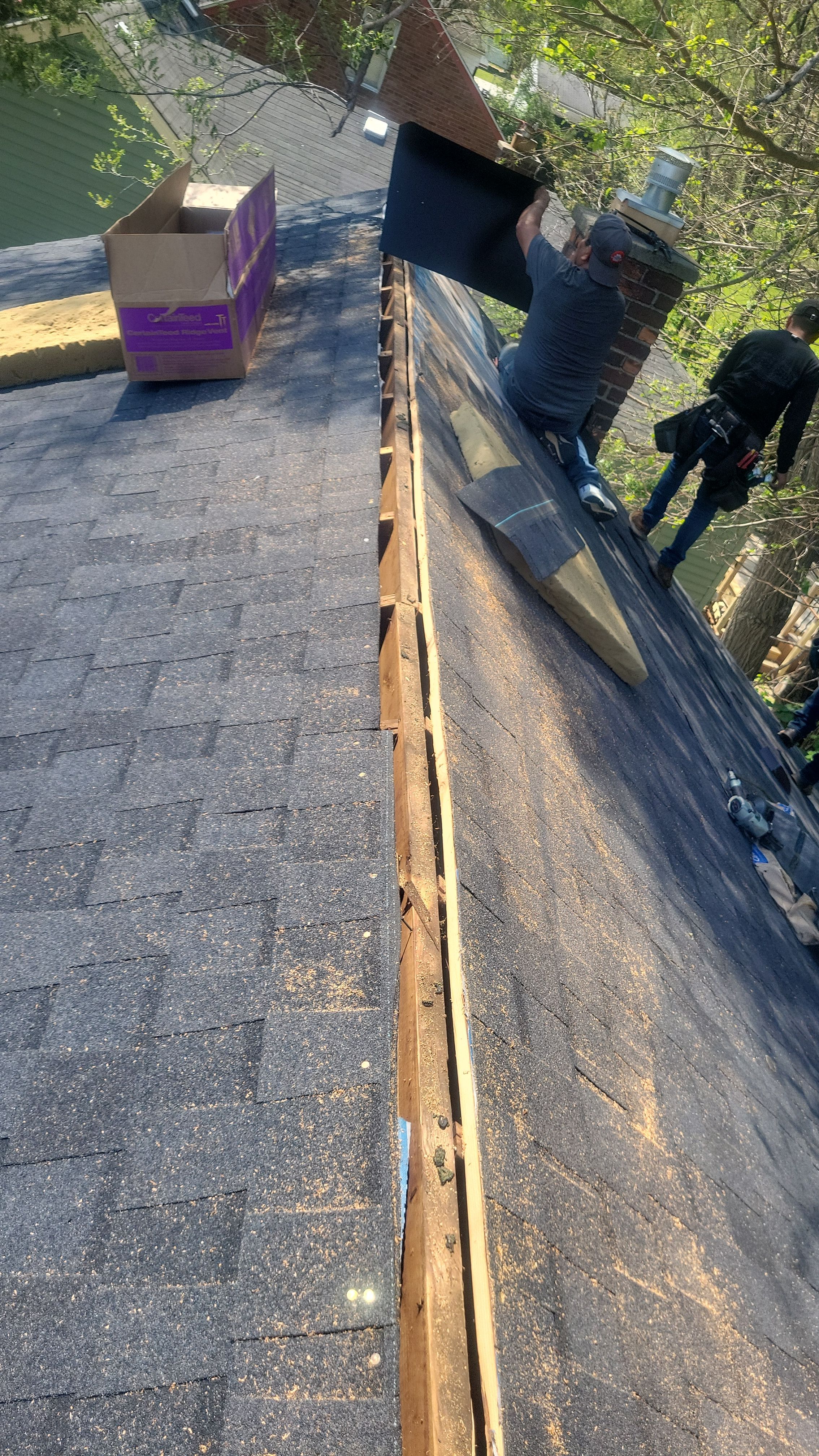 Roof Replacement using CertainTeed Landmark by 180 Contractors