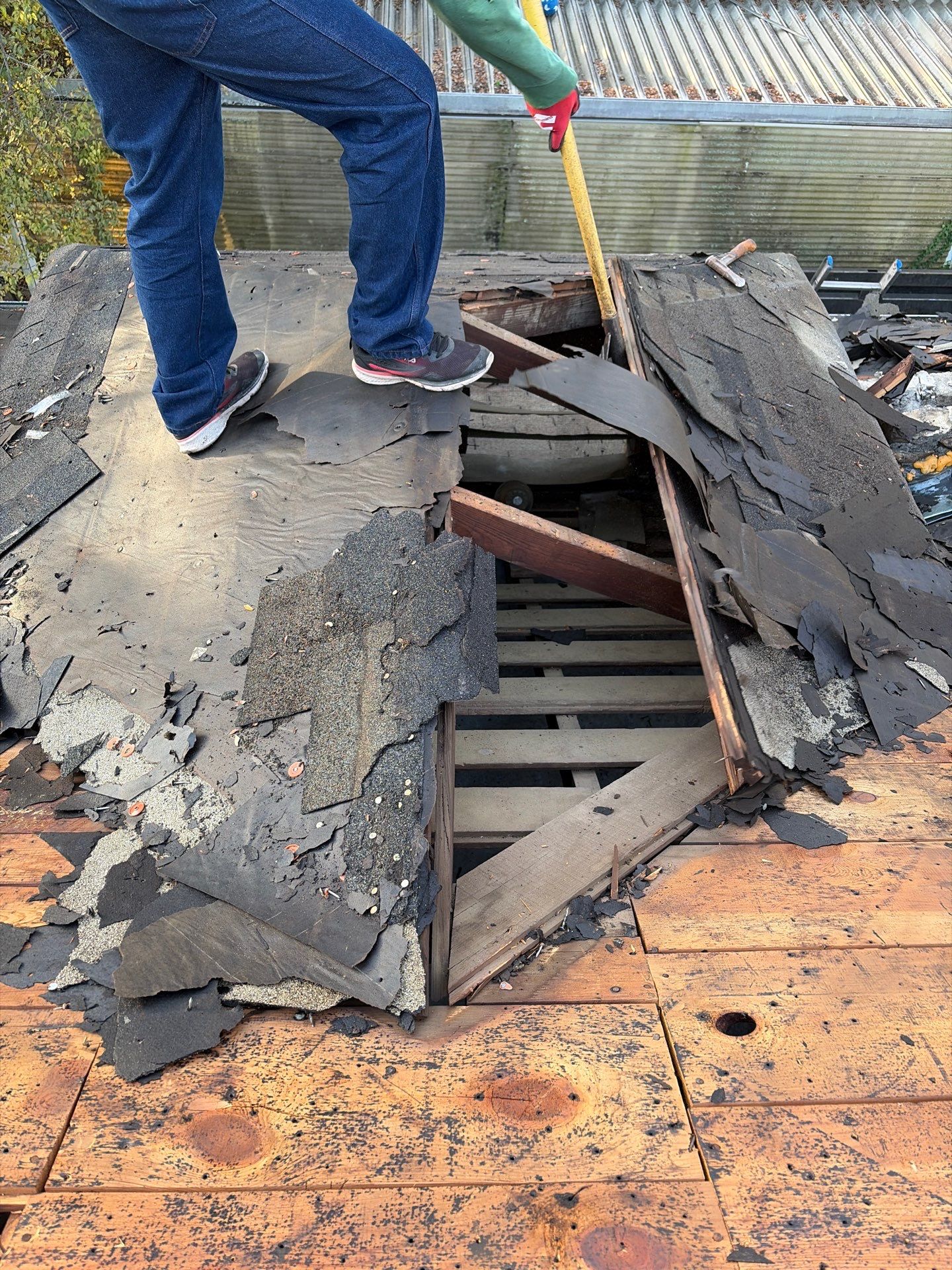 GAF Timberline HDZ Roof Replacement in Hot Springs, Arkansas by Temple Roofing and Exteriors