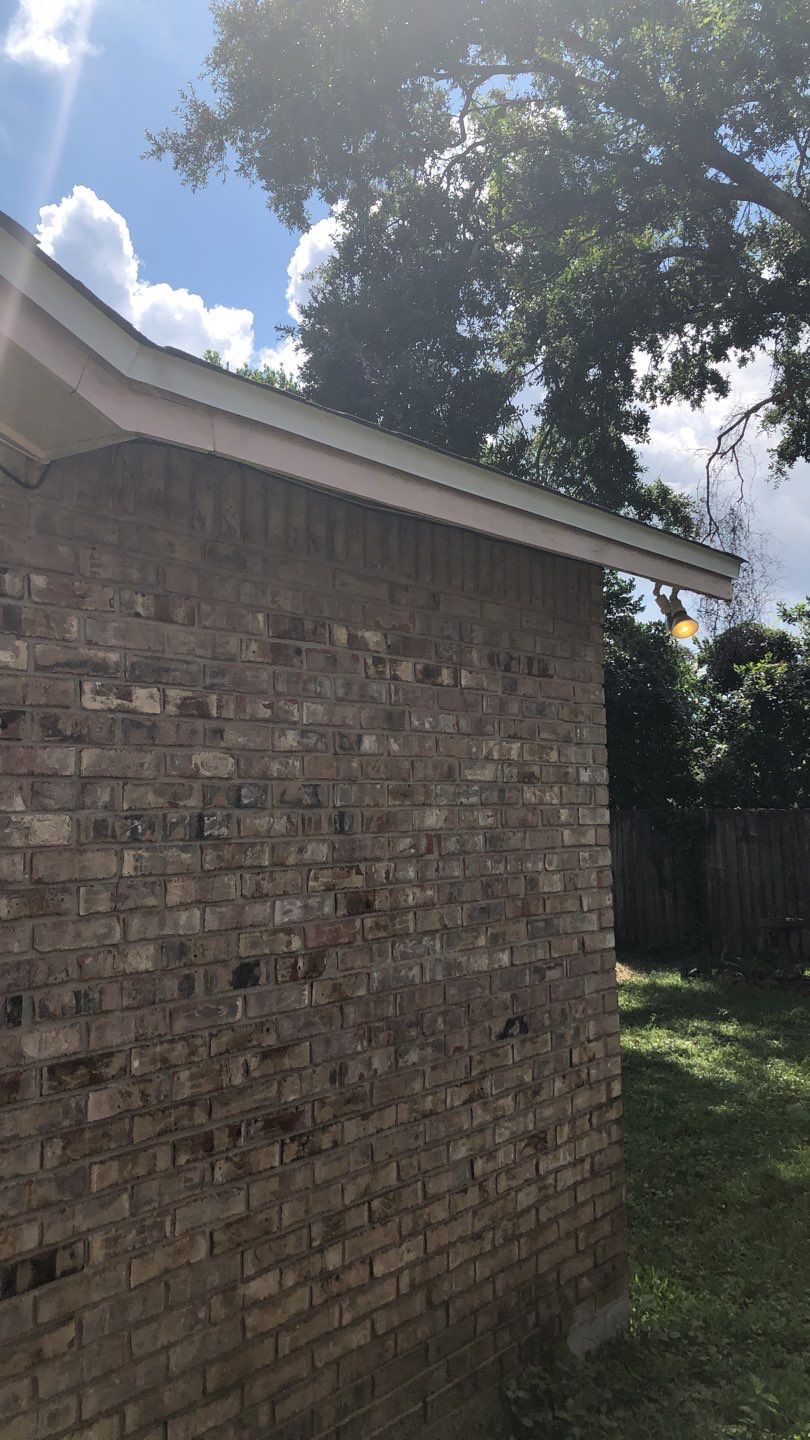 Gutter Installation using K-Style Seamless Gutters by Gutter Professors