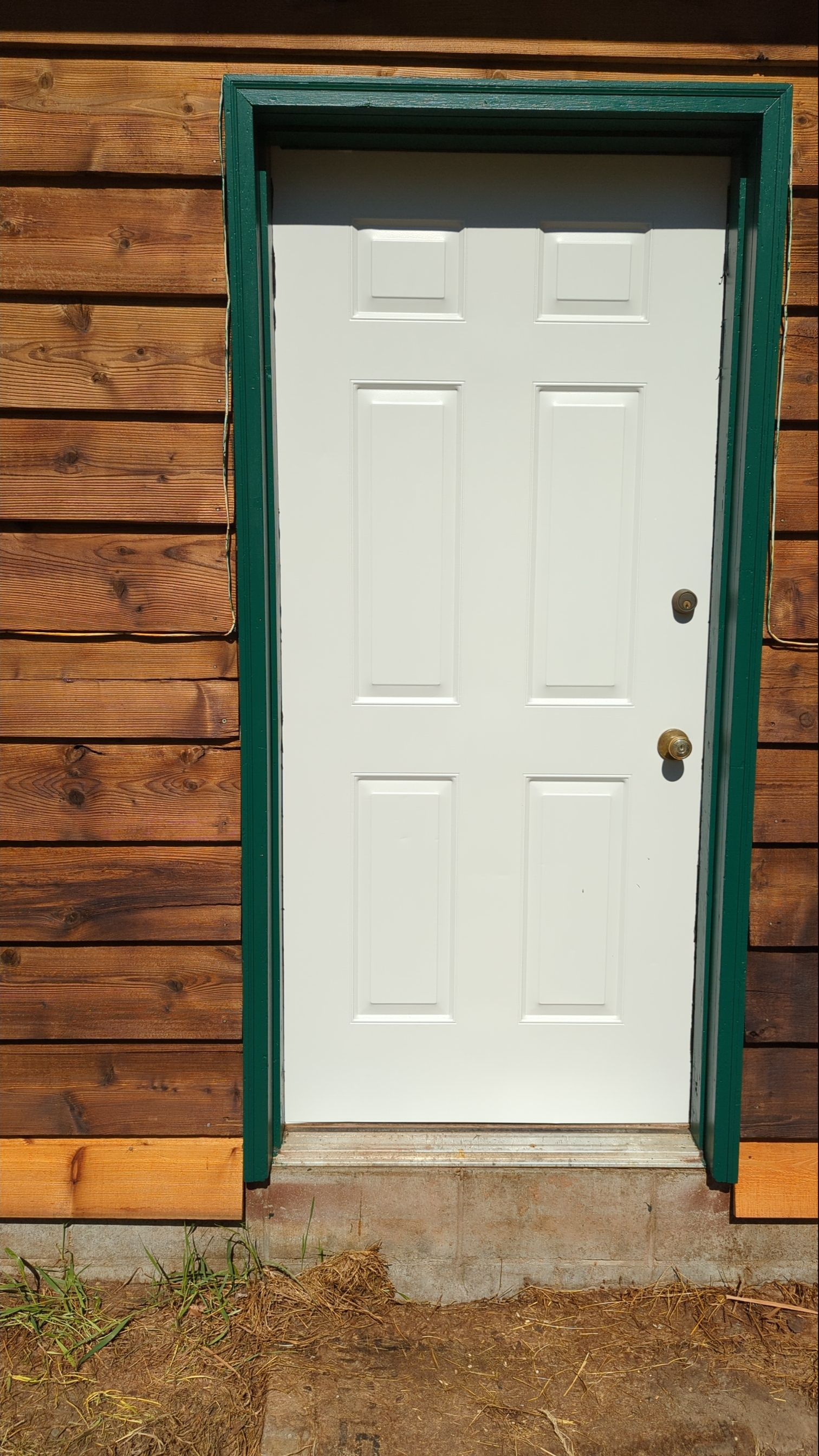 Wood Siding Restoration by Midnight Sun Painting