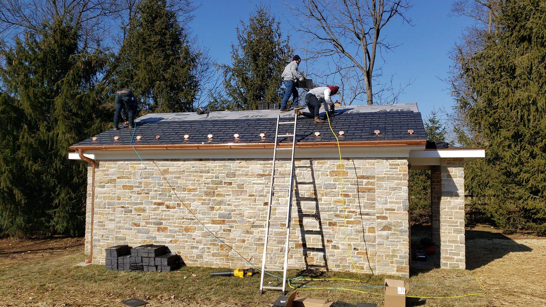 DaVinci Artificial Slate by Roof Right Inc