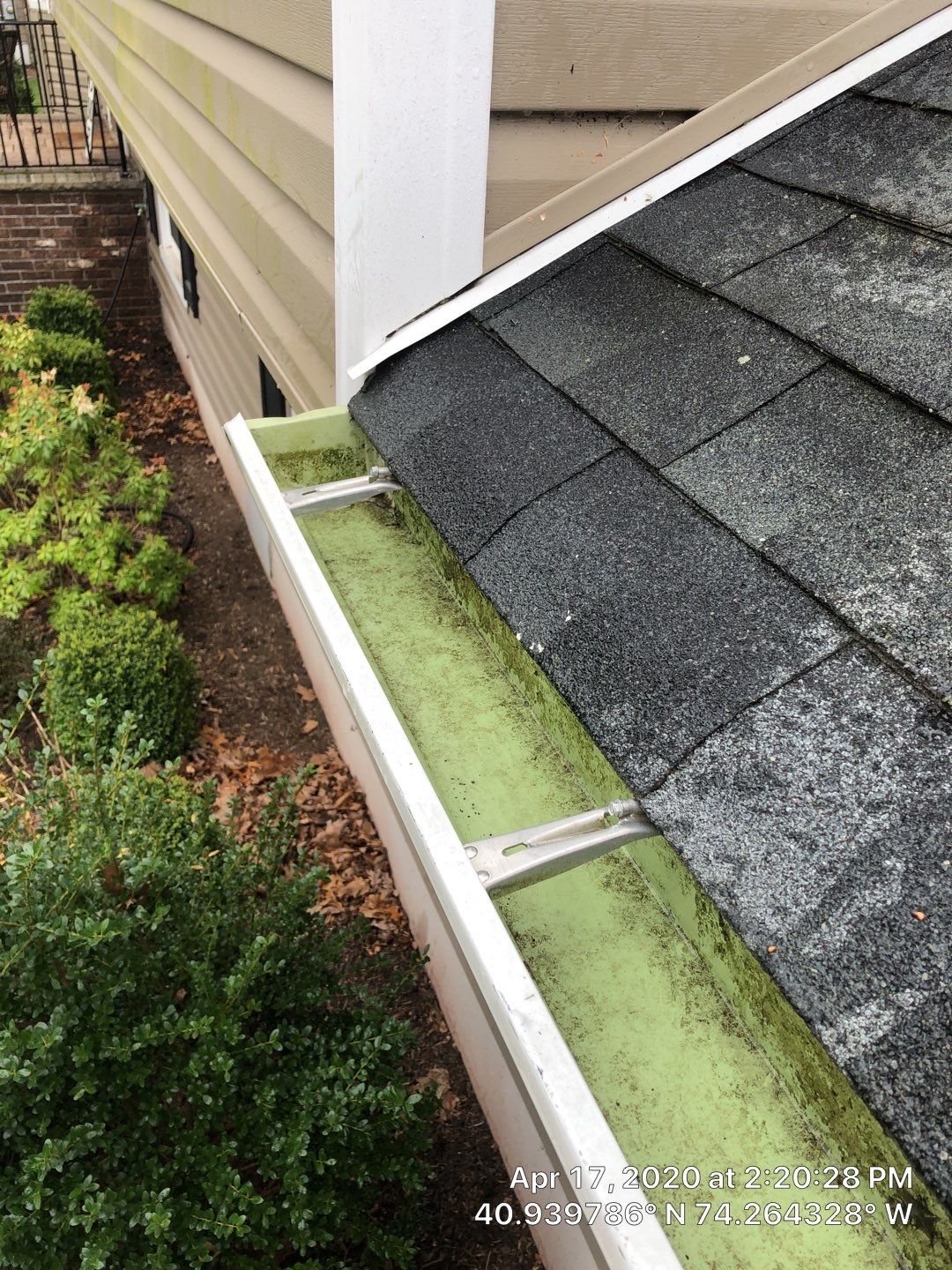 Comprehensive Residential Gutter Cleaning and System Flush in Wayne by NJ Home Maintenance Services