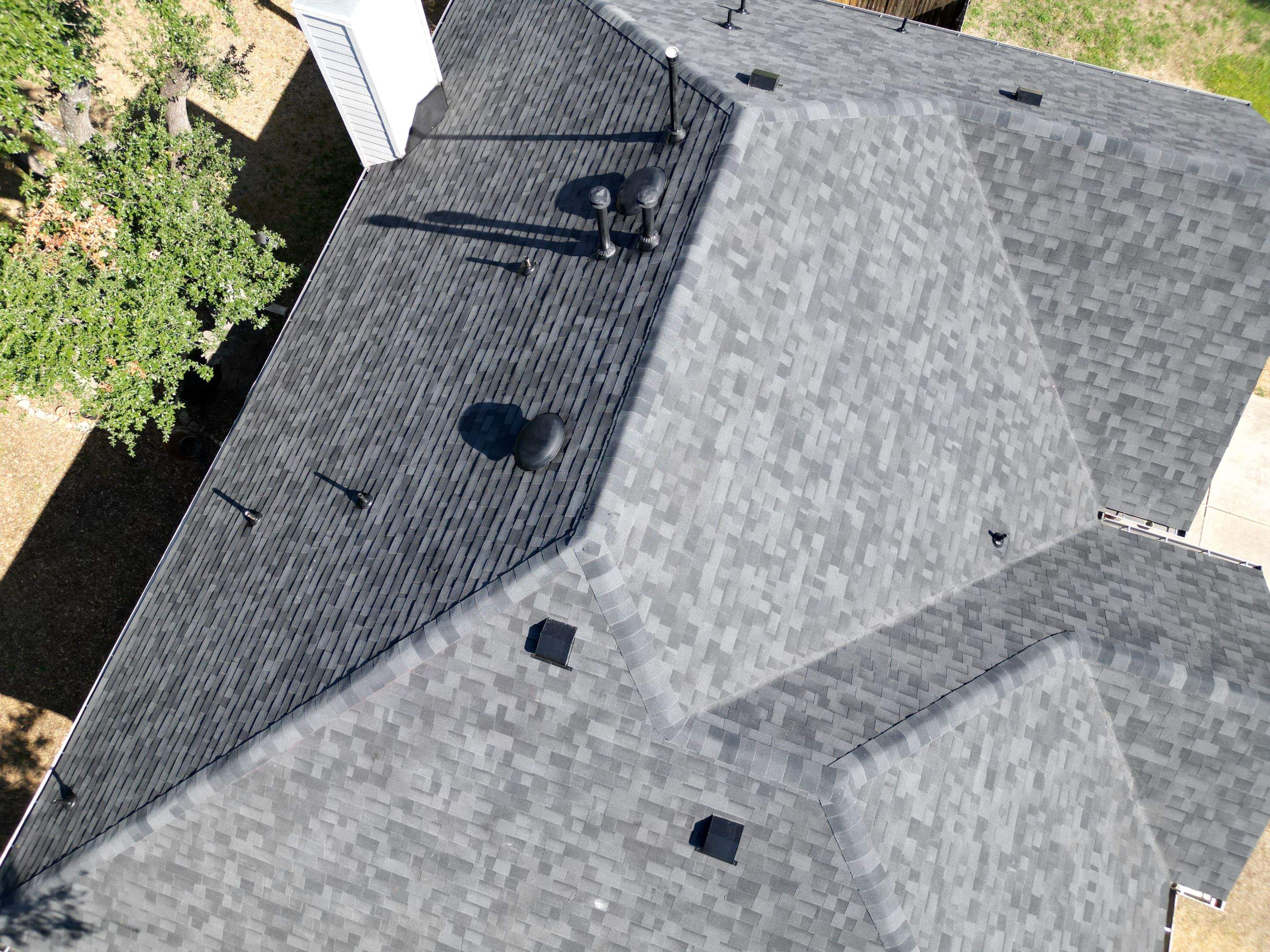 Midnight Black - Malarkey Vista by RoofsOnly.com