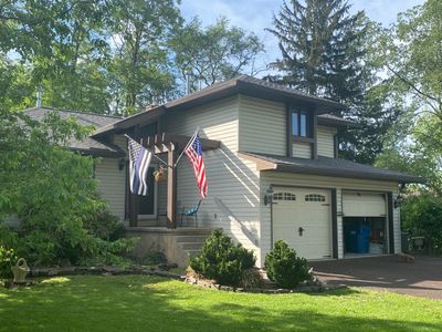 Roofing Installation using CertainTeed Landmark - Weathered Wood