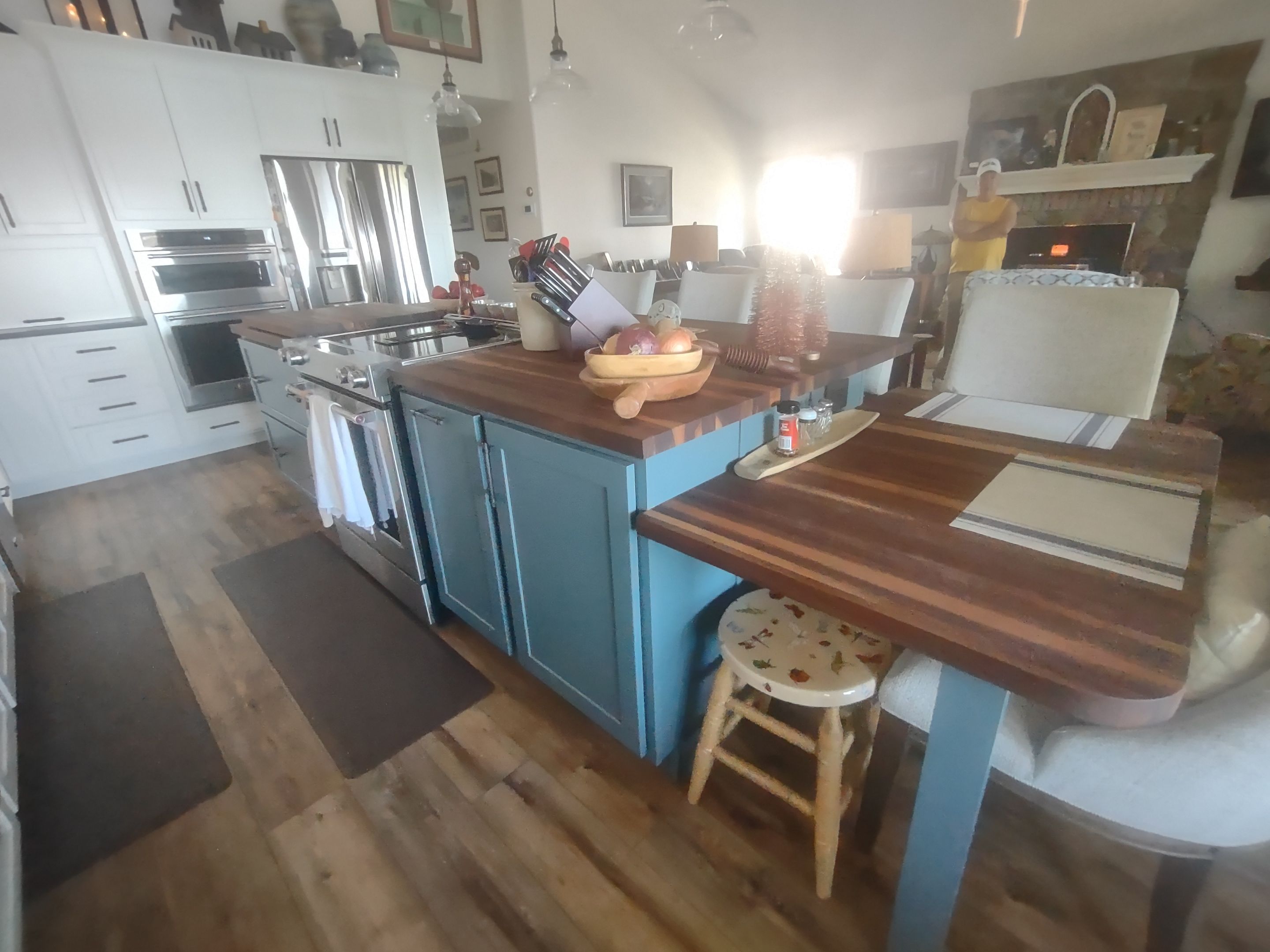 Mike & Mitzi Barnes  by Kitchen Works LLC