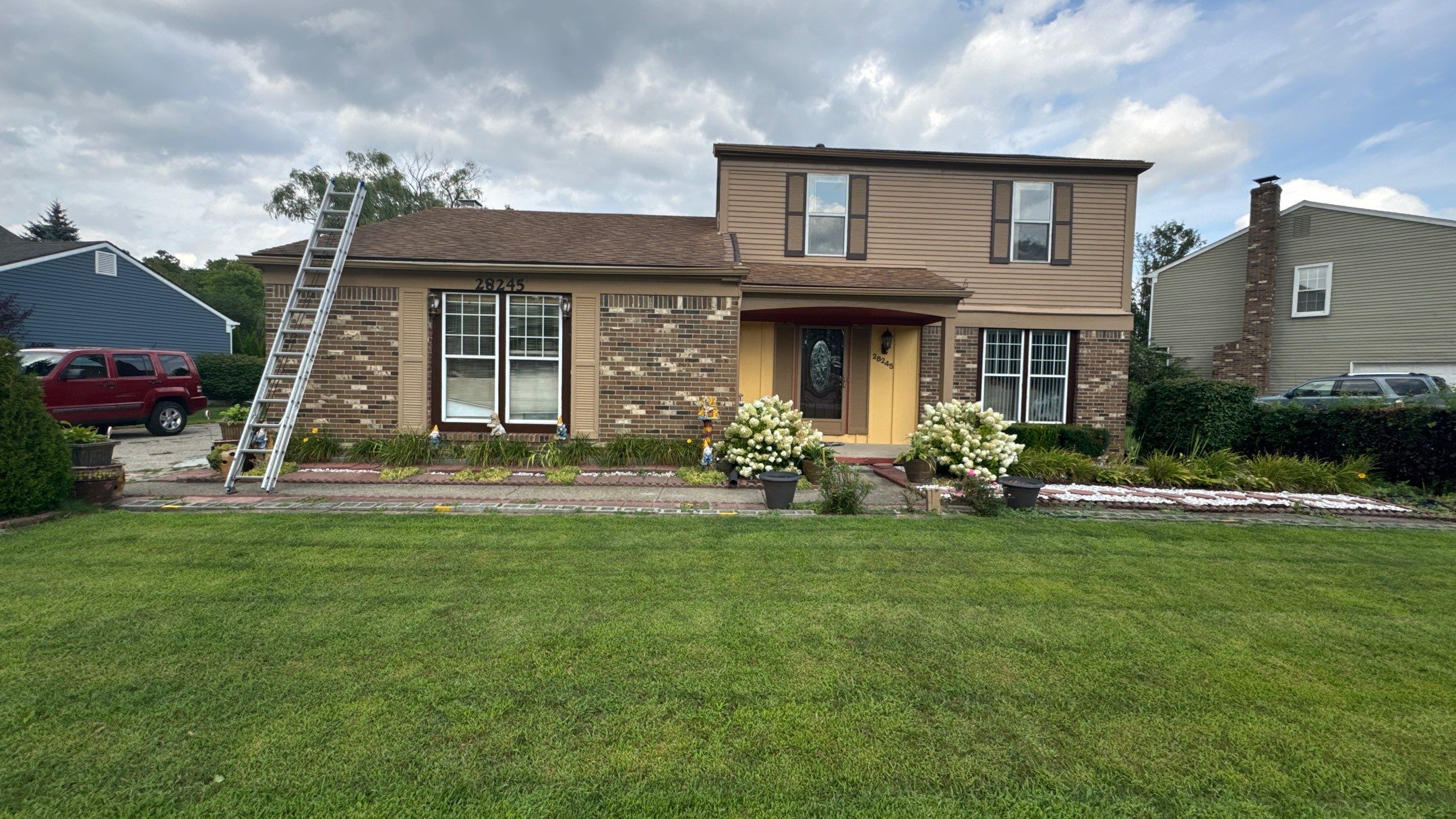 Roof Replacement using CertainTeed Landmark by 180 Contractors