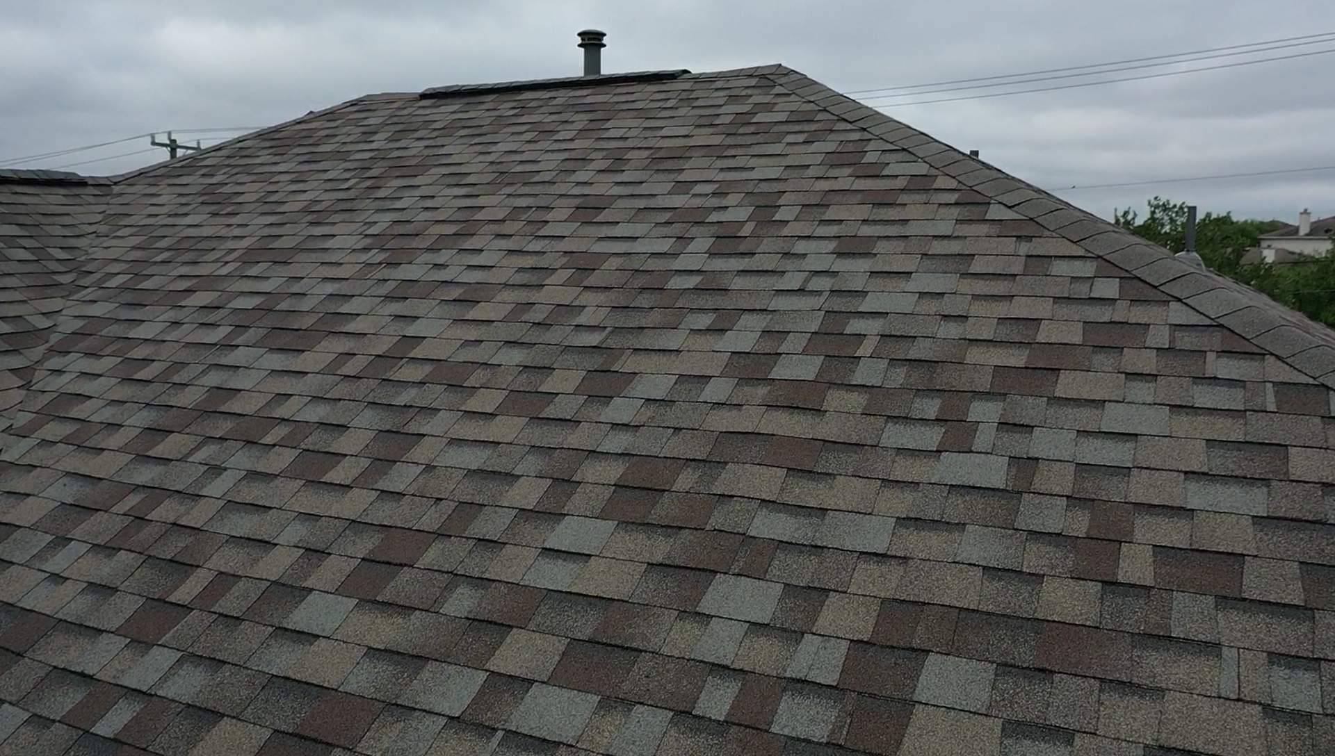 Residential Roof Replacement using Owens Corning 30 year Architectural Shingles by Premier Roofing and Contracting