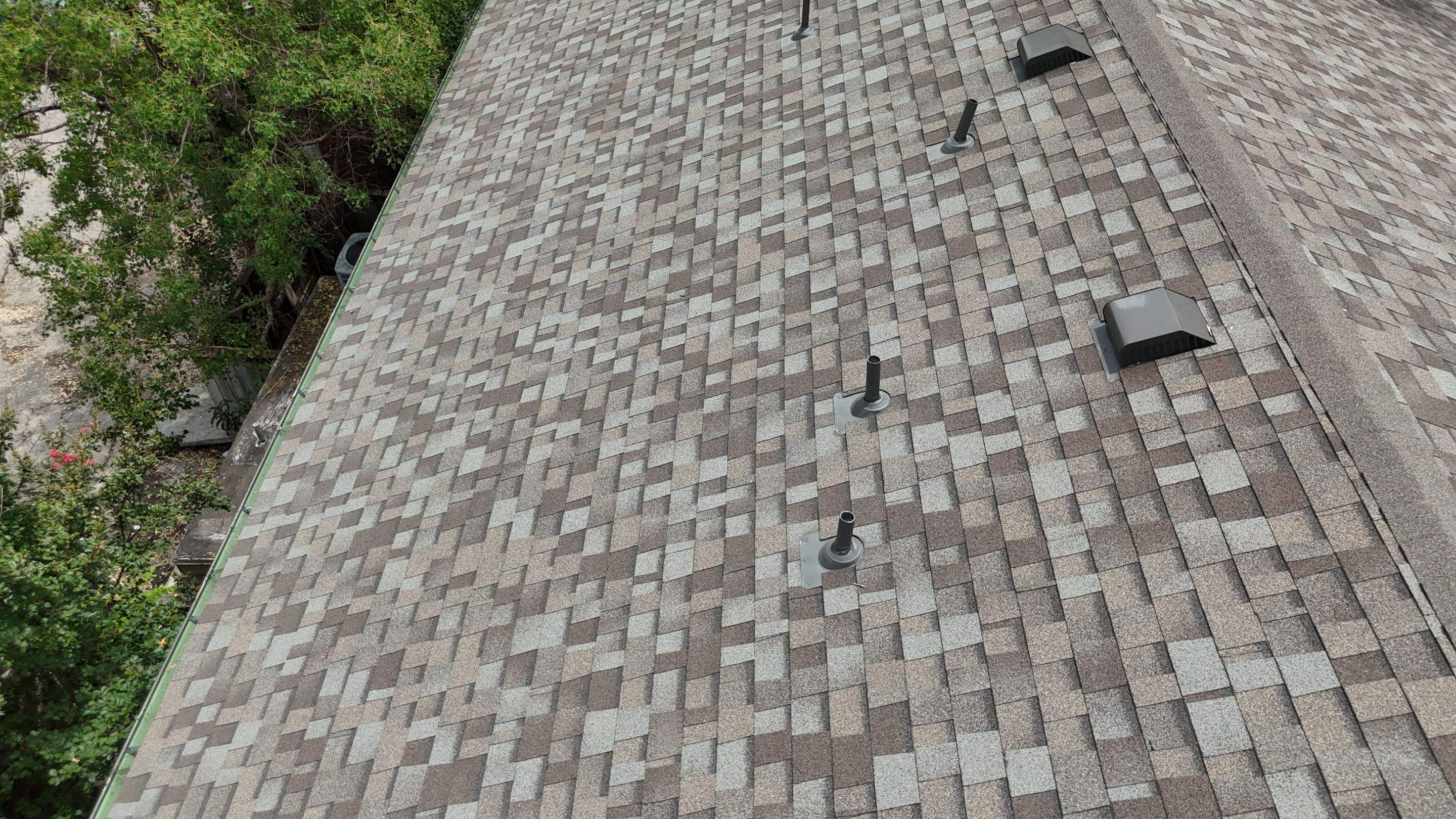 Driftwood - Owens Corning TruDefinition Duration by RoofsOnly.com