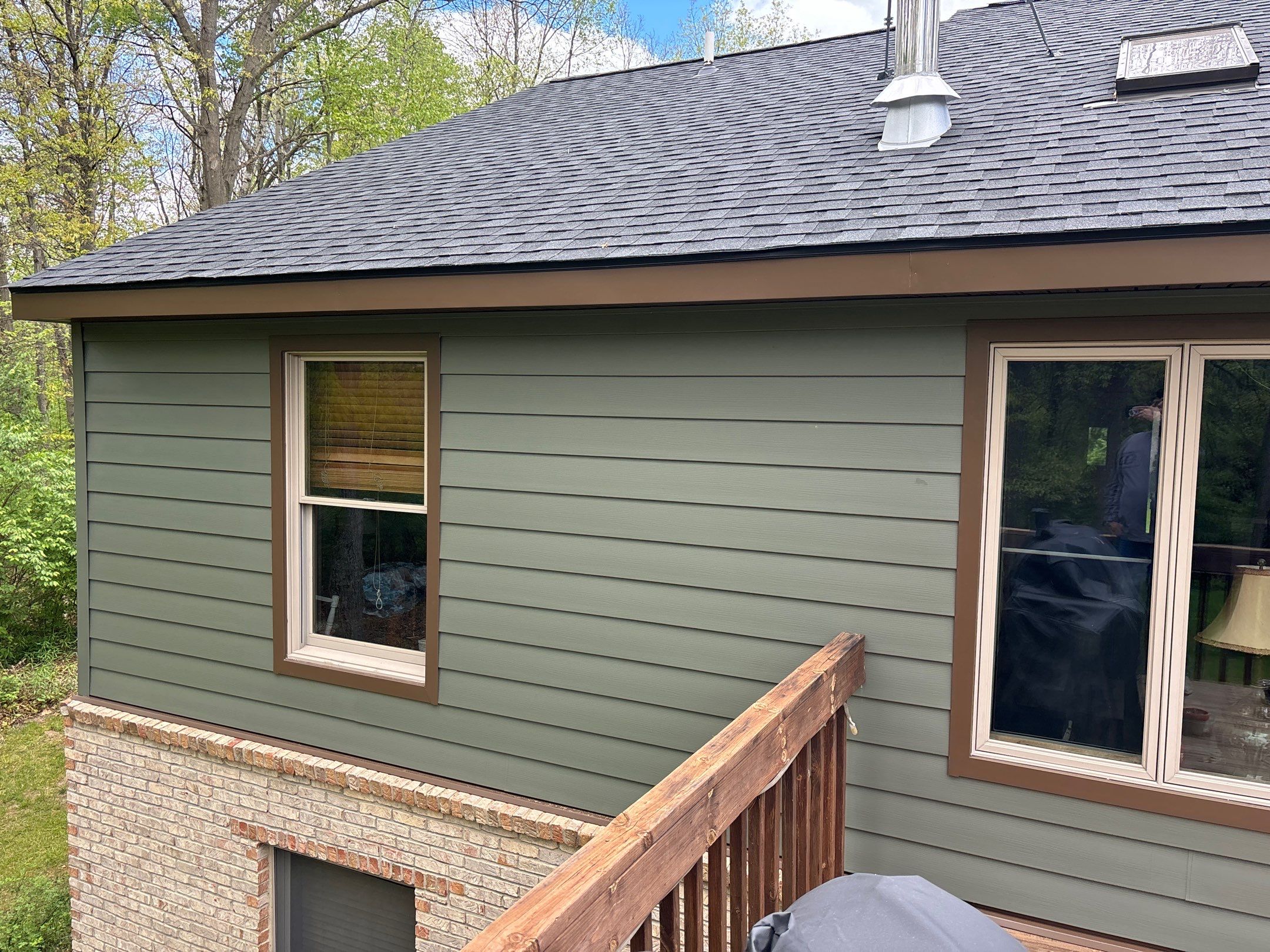 Siding Replacement using Alside S7 Cedar Mill Grain Composite by 180 Contractors