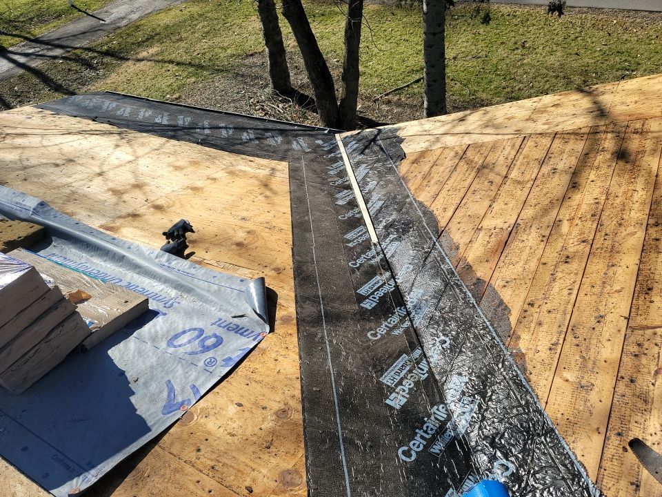 CT LANDMARK 30 LIFETIME METRIC PEWTER , DRIP EDGE BLACK  by Eagle Eye Roofing