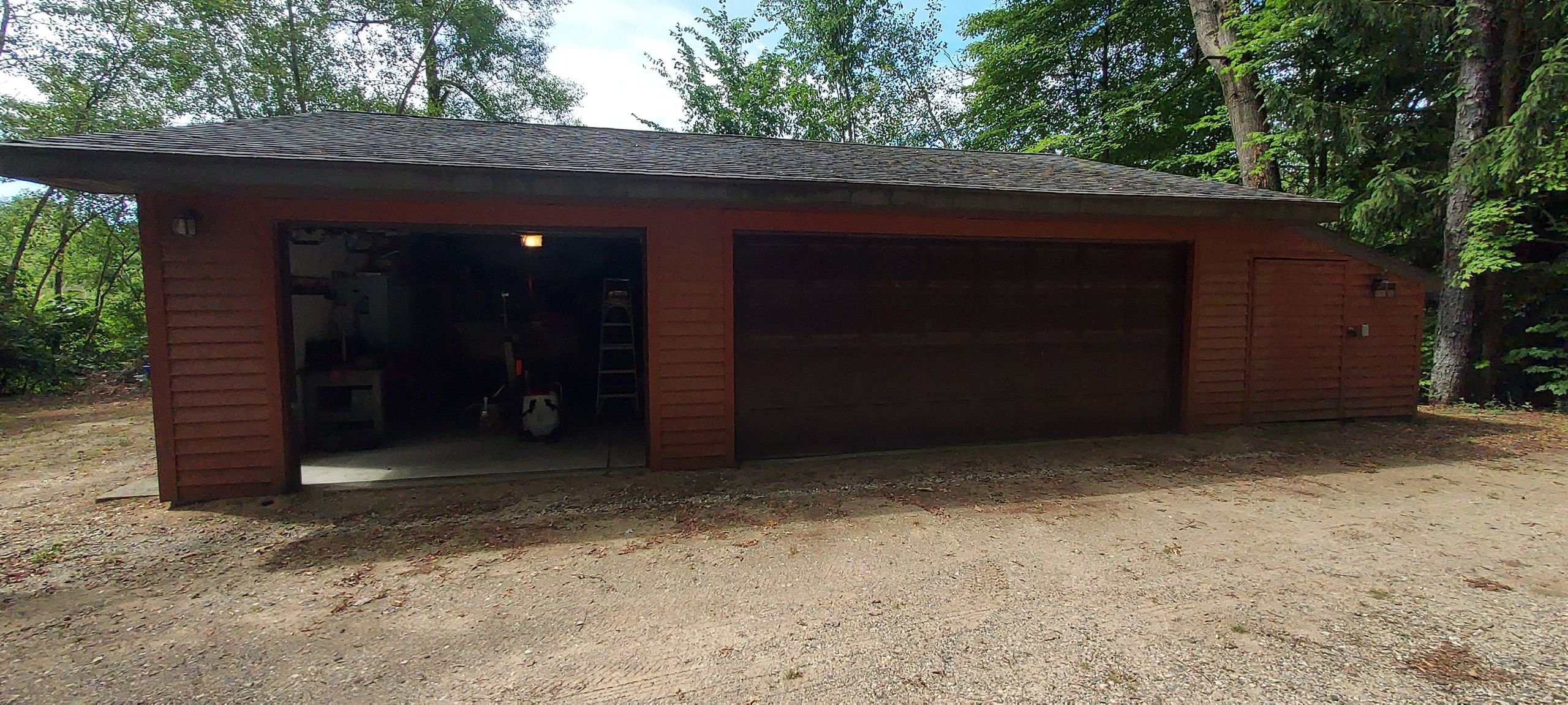 Color update with exterior staining and painting by Gordon Painting