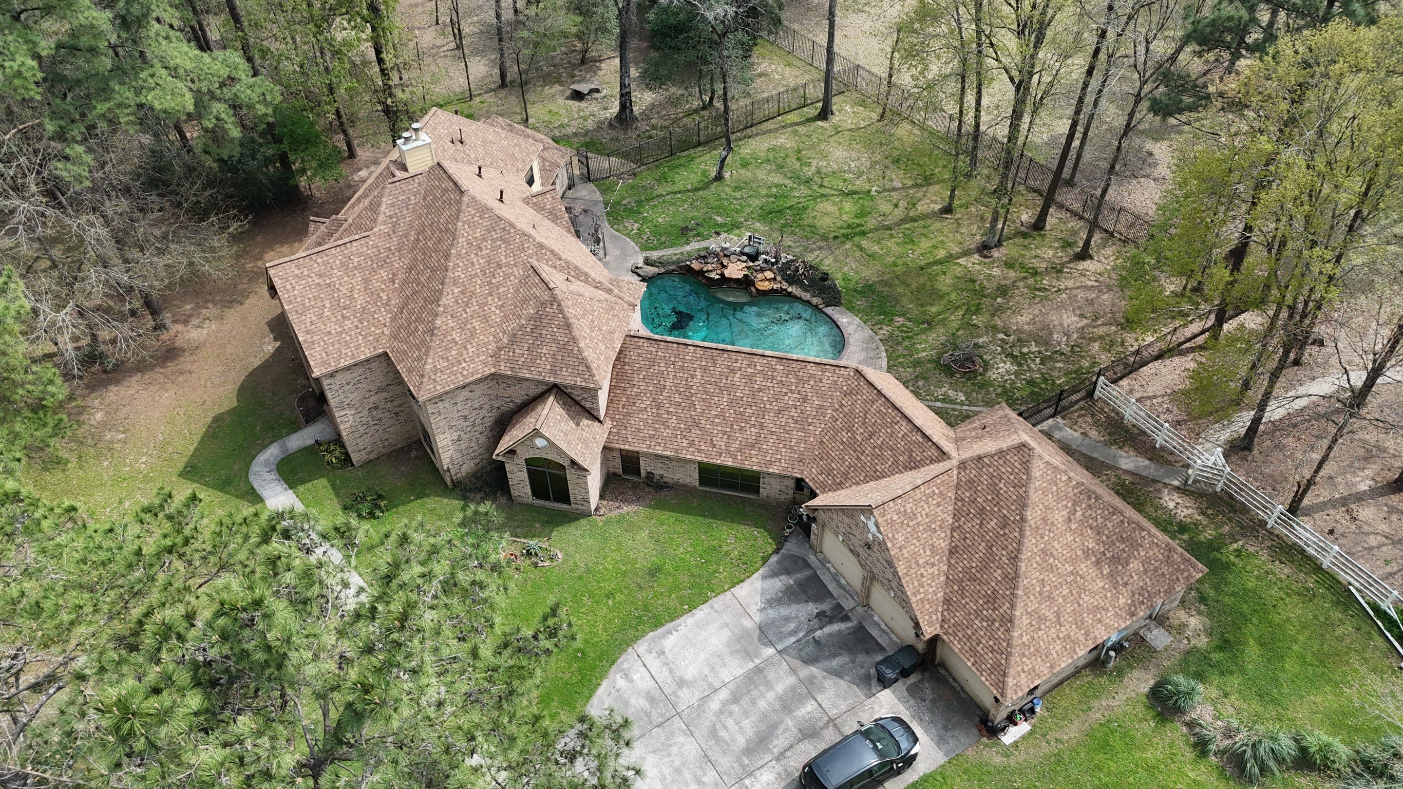 Huffman Roof Installation using Atlas Pinnacle Pristine by Modern BYLT Roofing & Construction