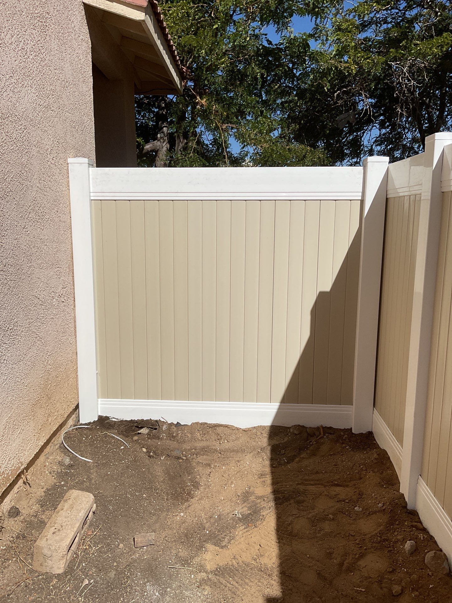 Fence Installation using Vinyl by Fence Guys Inc.