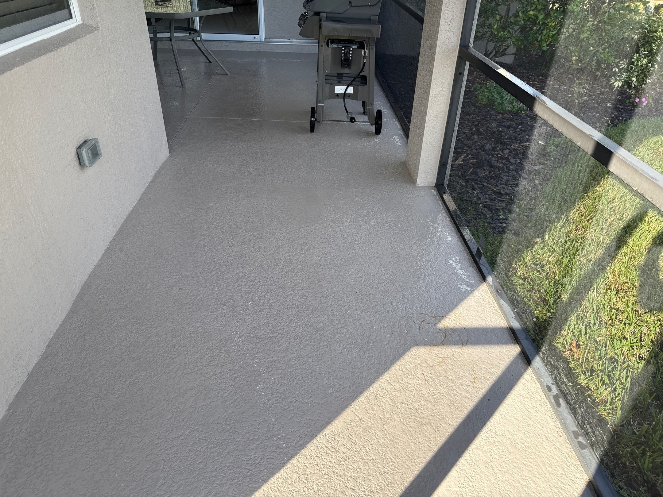 Driveway & Lanai Cleaning in Lexington Community, Parrish, FL | Sunshine AquaWash by Sunshine AquaWash