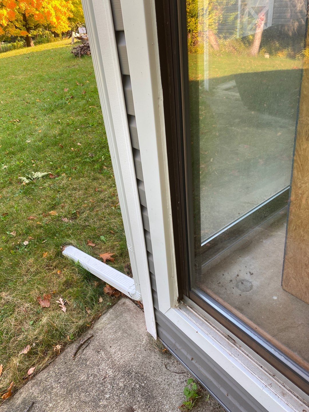 Siding Replacement using Certainteed Restoration Classic D4 by 180 Contractors