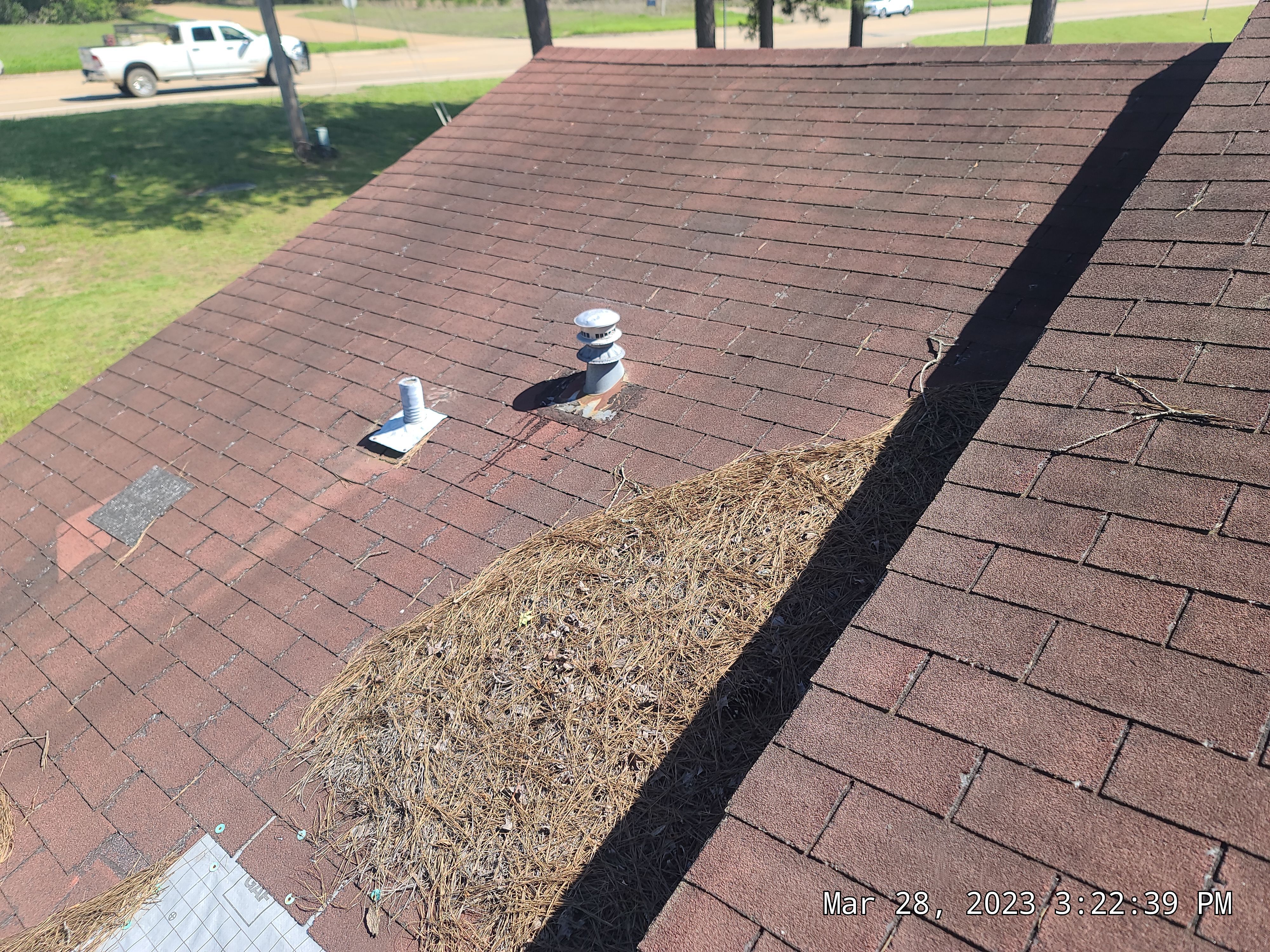 Commercial Metal Installation using Reed's Metals: 29 GA. Colored Commercial Panel by Hostetler Roofing