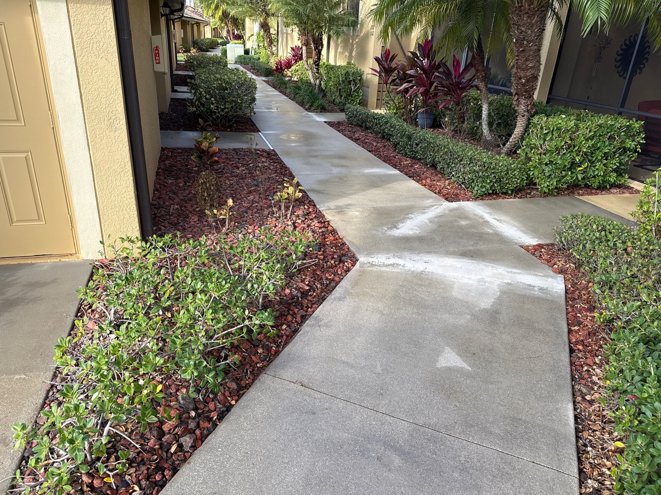 HOA Condo Concrete Driveway & Sidewalk Cleaning – River Strand Community, Bradenton, FL by Sunshine AquaWash