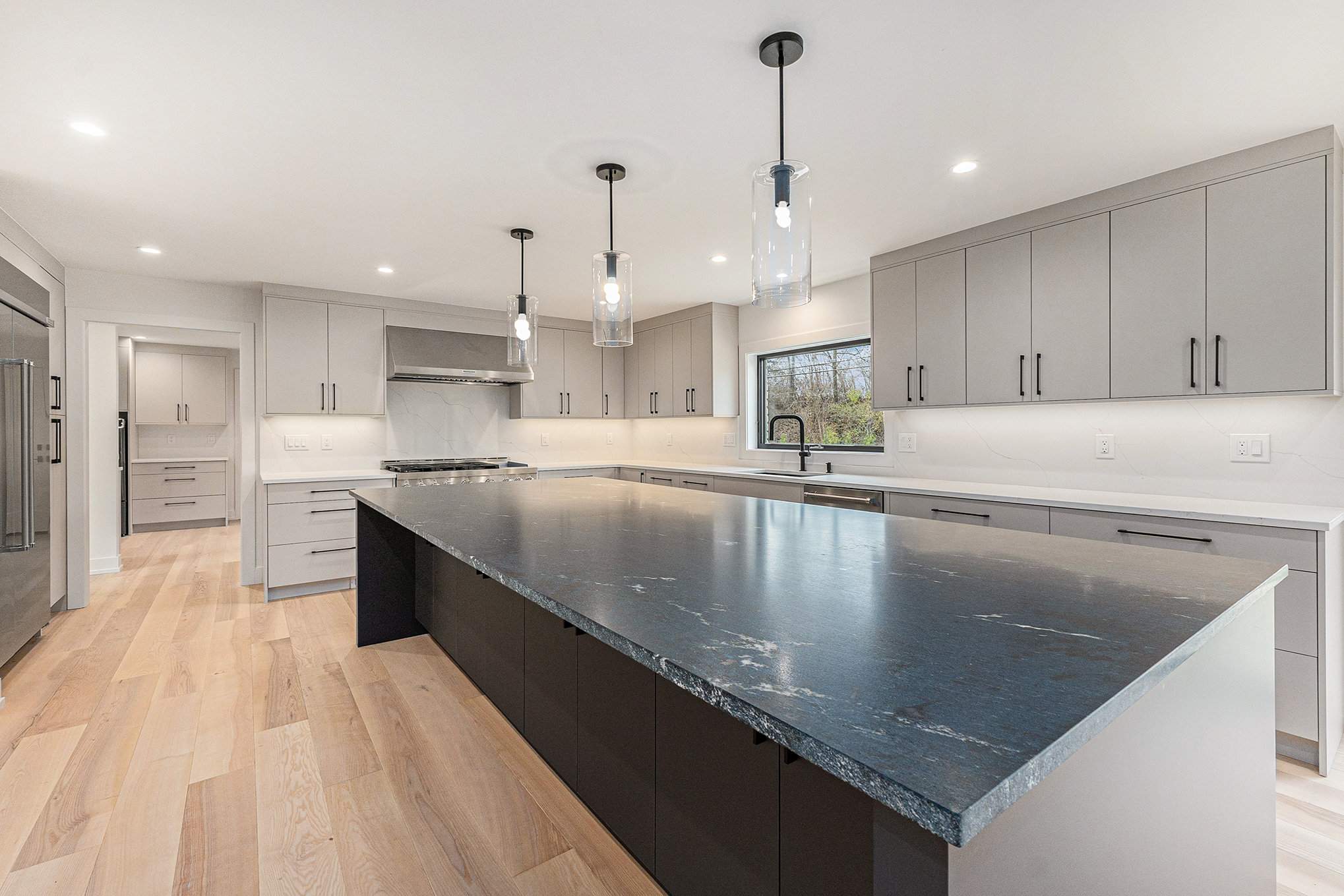 Private Residence - Exterior & Interior Remodel  by Bloomfield Construction & Restoration