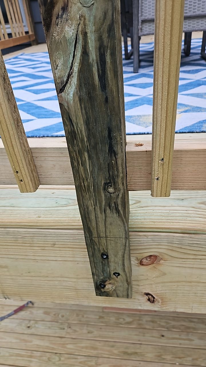 Windsor Blvd - Deck Installation by Pillar and Pine