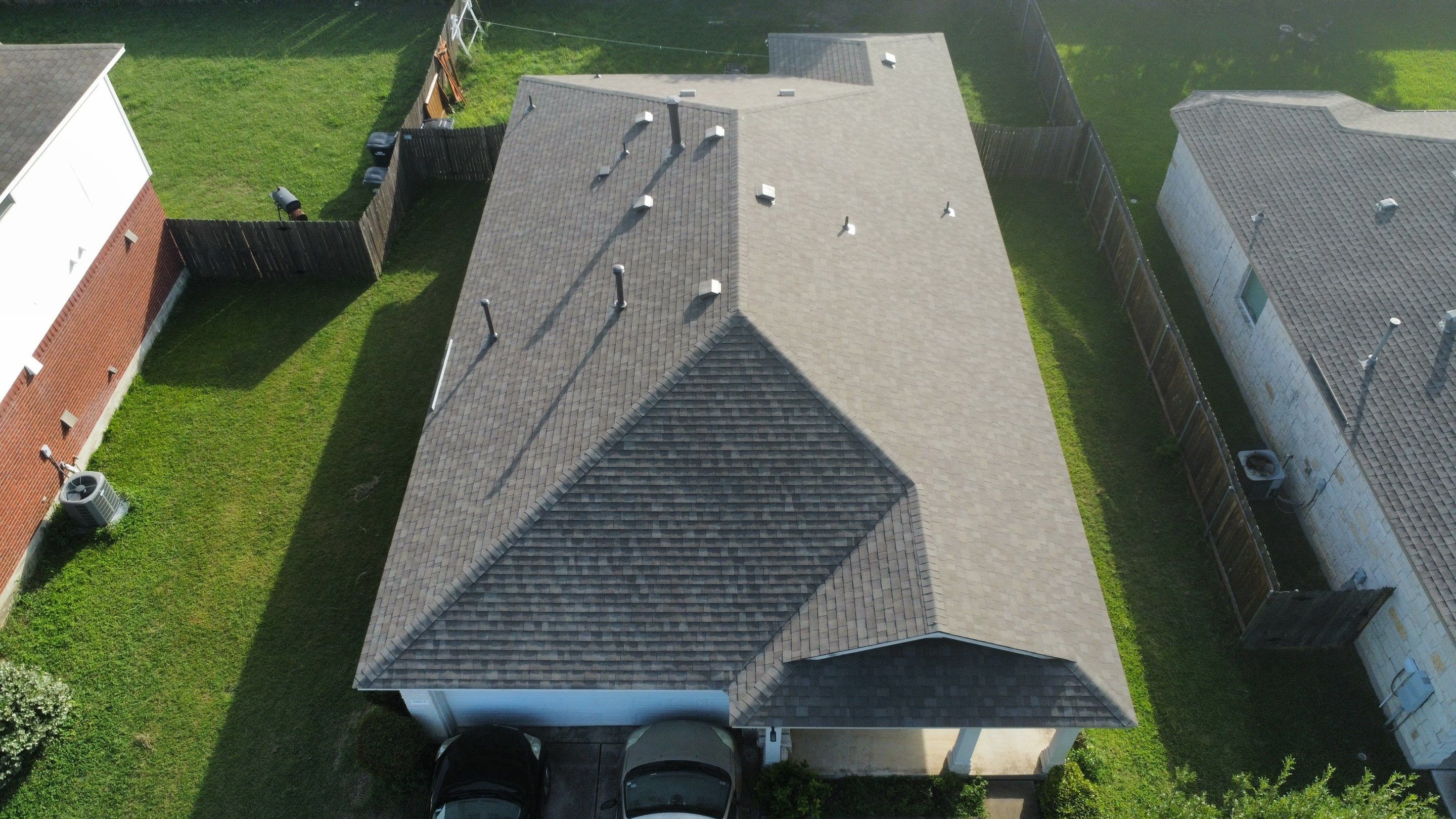 Residential Roofing Installation using Owens Corning Oakridge by Kstylez Roofing & Construction