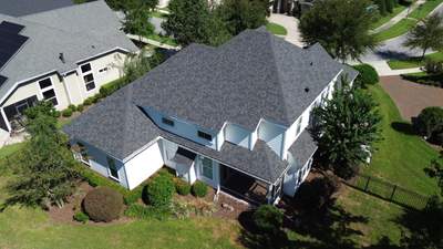 Roofer in Gainesville, Florida