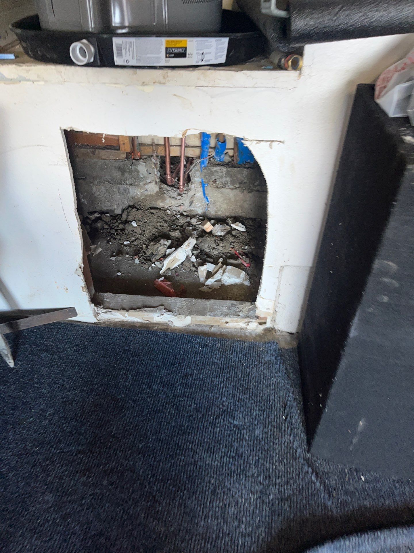 Installing Pipes by Us Plumbing