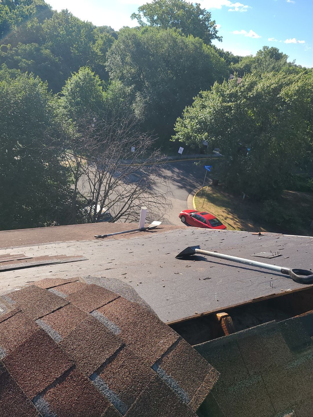 Alexandria: Roof Replacement with CertainTeed Landmark Pro in Max Def Burnt Sienna by RM Banning, Inc.