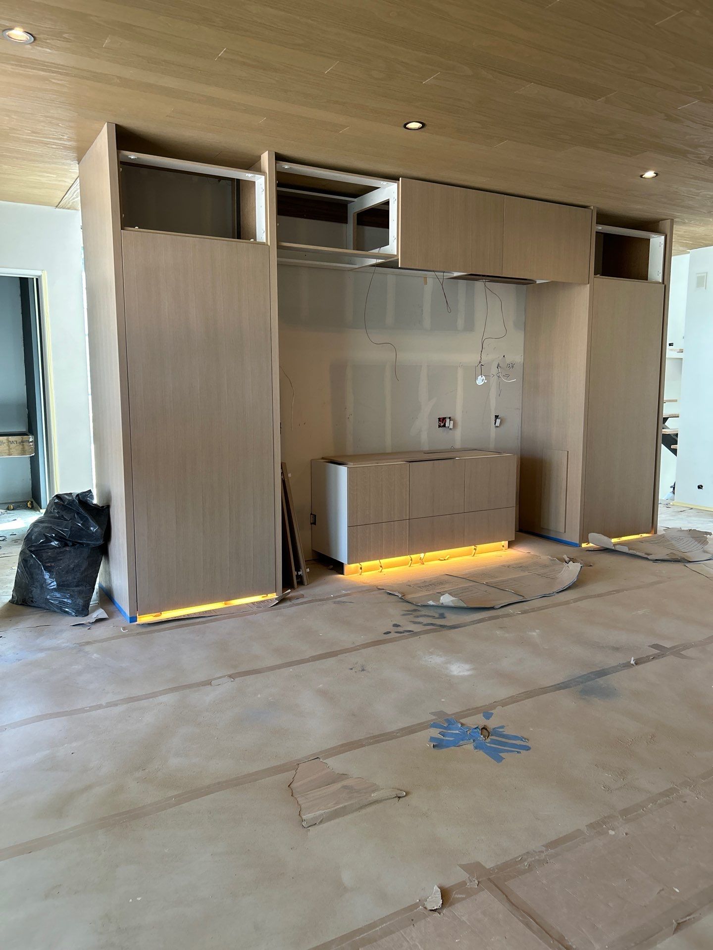 Denver Kitchen, Bath, Home Entertainment, and Closet Install by Concept 32, Inc.