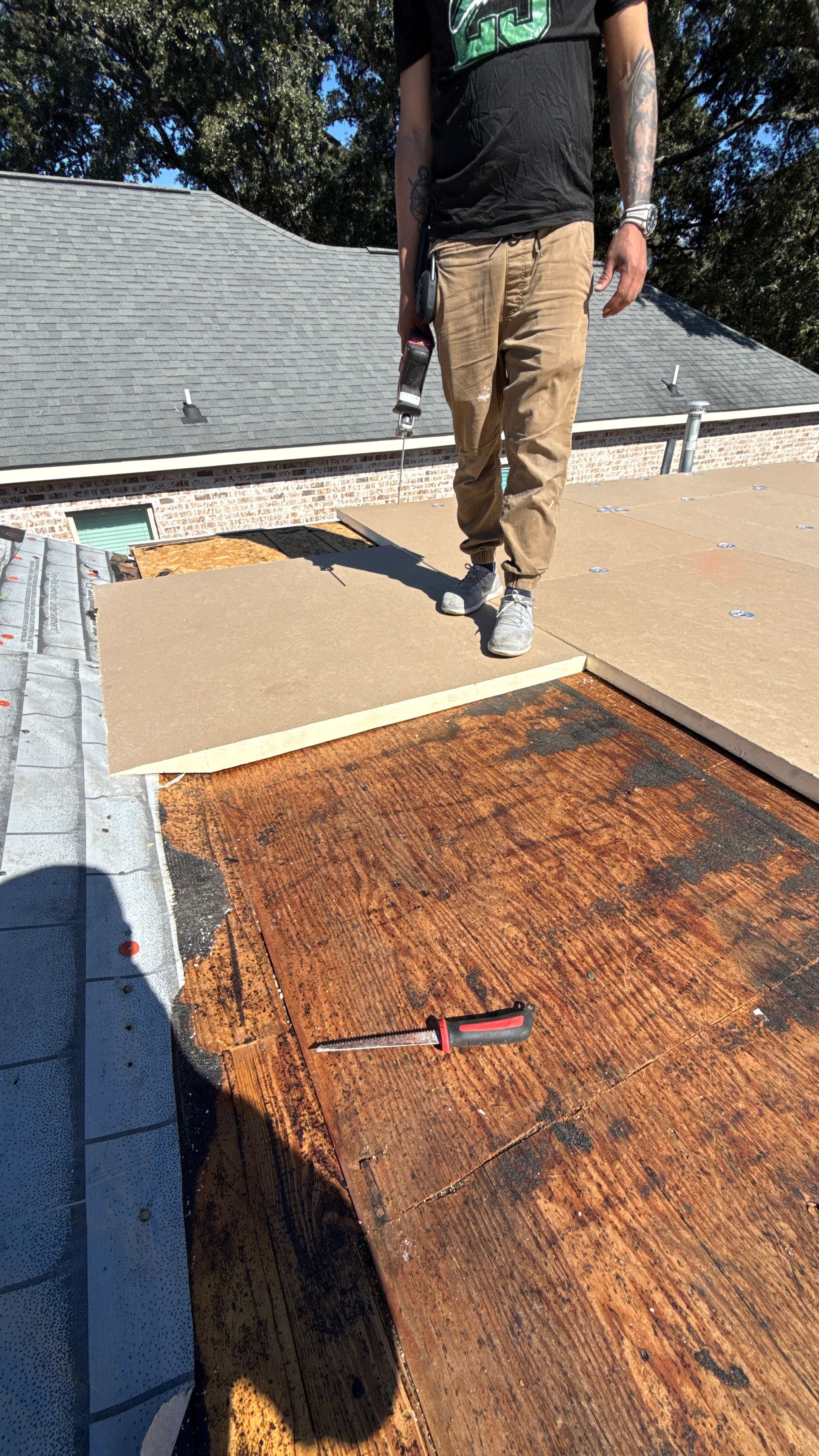Roof Replacement in New Orleans by HDS Contractors