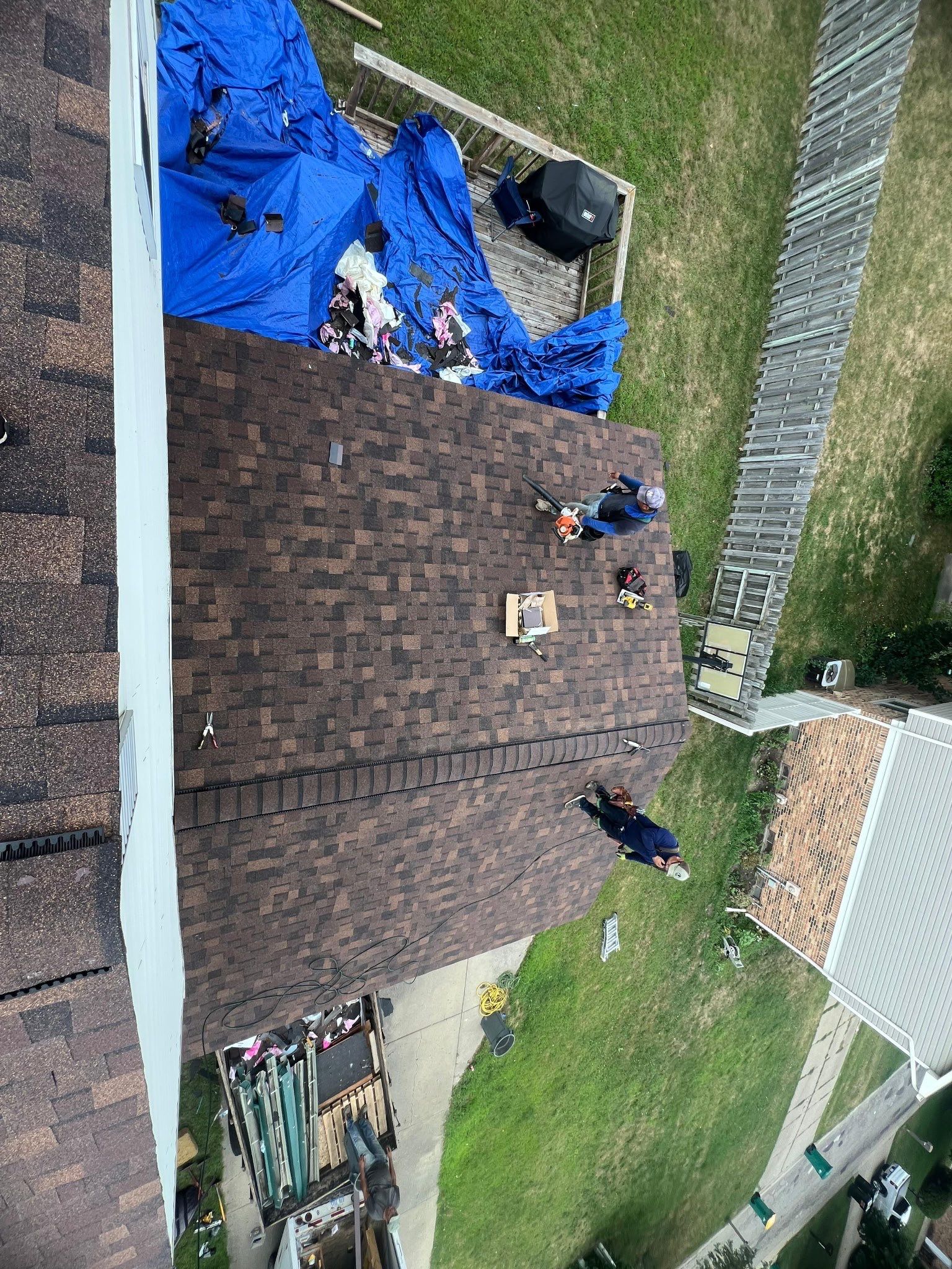 Roof Replacement using Owens Corning Brownwood by 180 Contractors