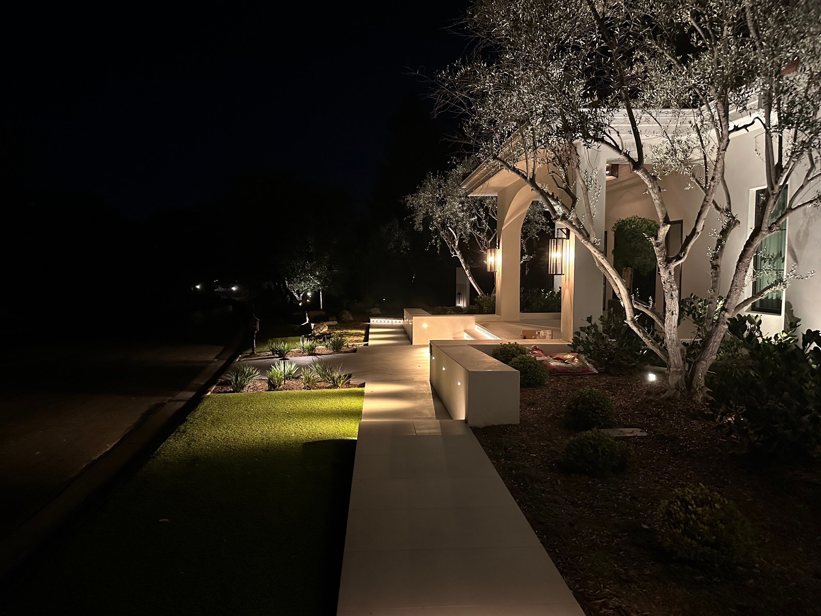 Lutron HomeWorks Integration and Landscape Lighting in Westlake Village by Outdoor Lights + Shades