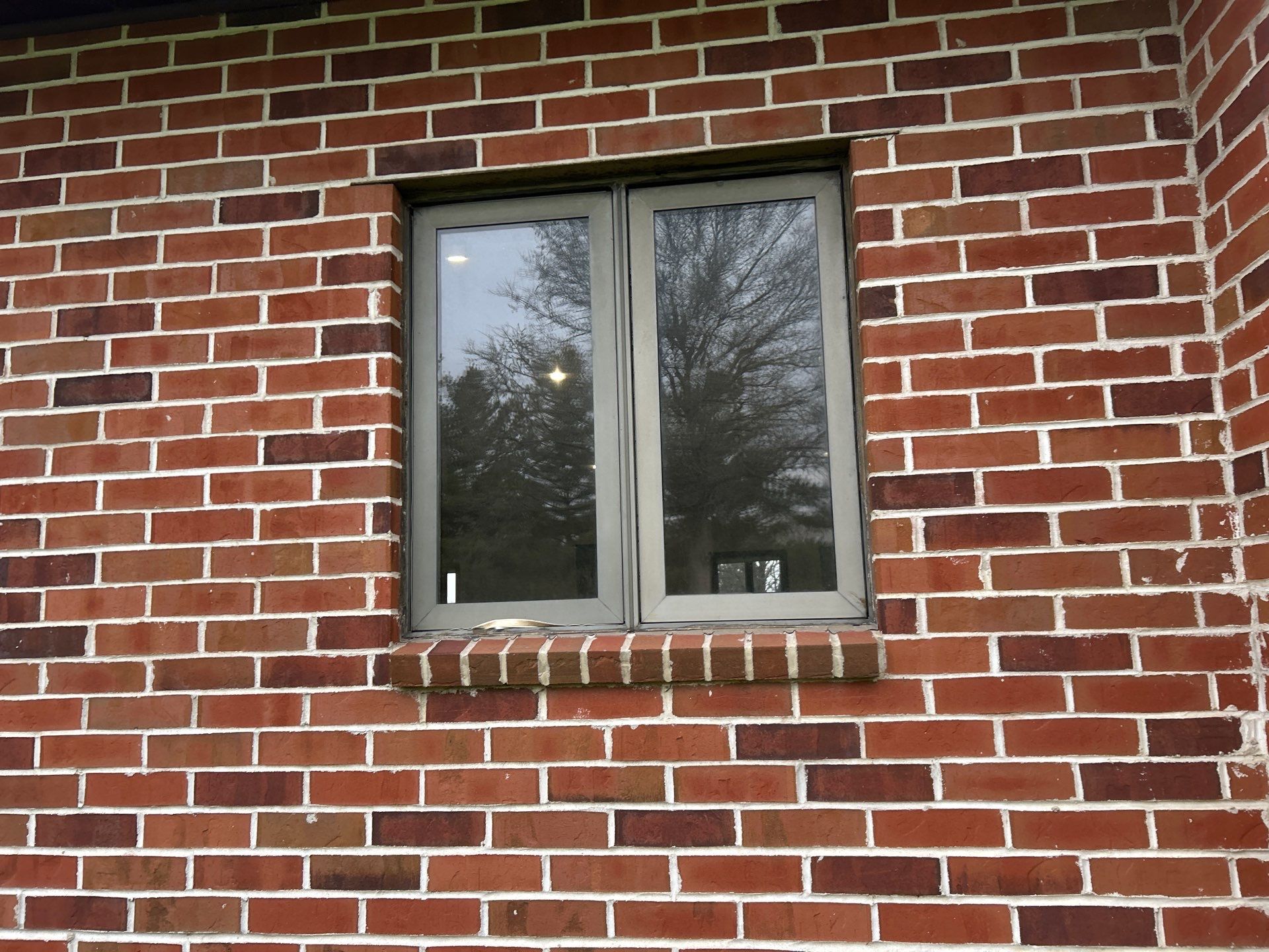 Window replacement using Pella Lifestyle wood/Aluminum window by United Windows and Siding LLC