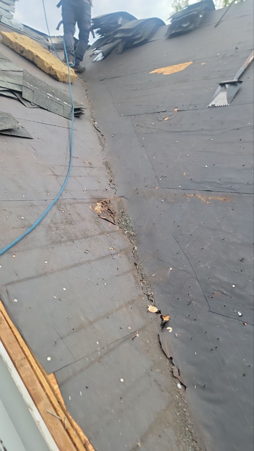 Roof Installation using GAF Timberline HDZ by ExteriorPros