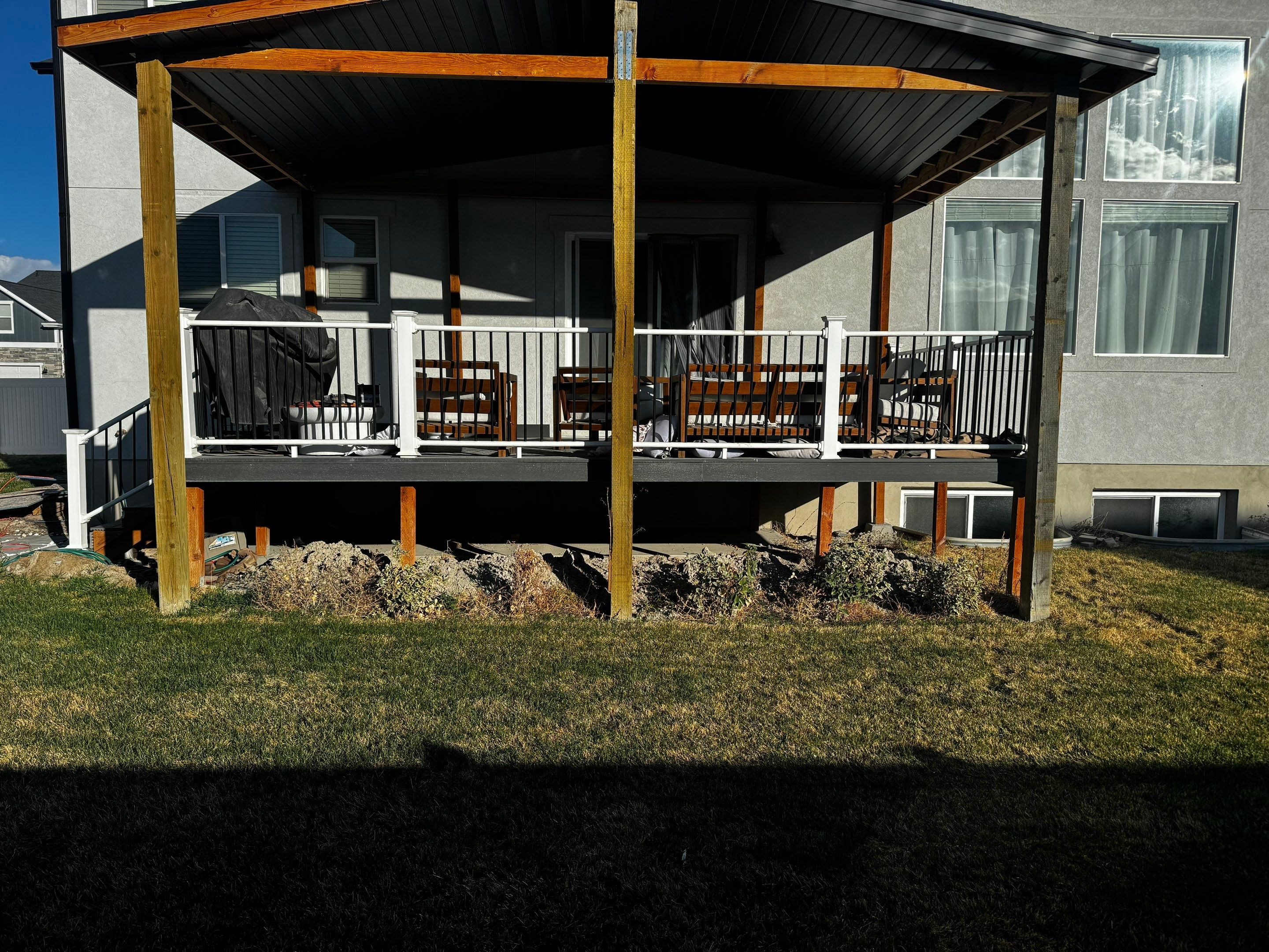 Eagle Mountain | Custom Post & Beam Wraps | Arctic White & Black by Ideal Siding Utah