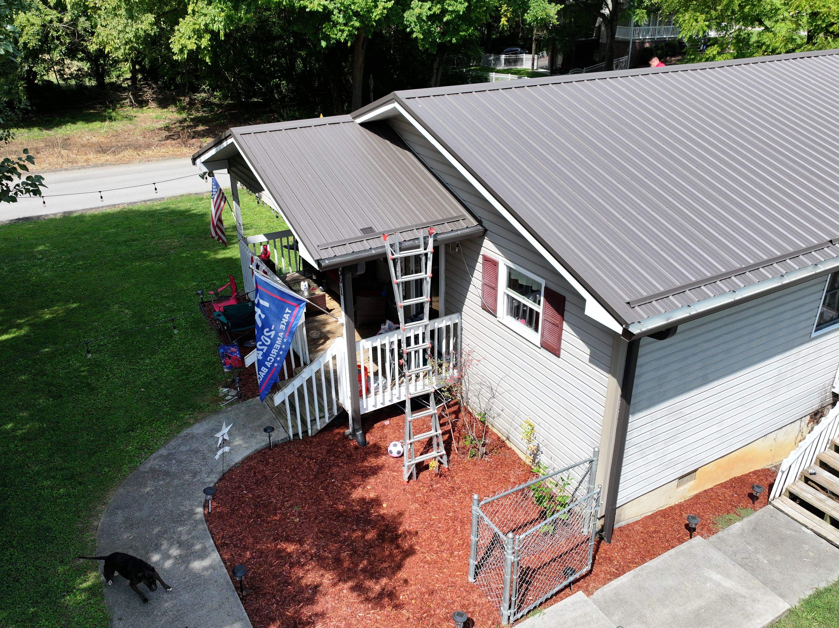 Dakin Residence by Omnia Roofing