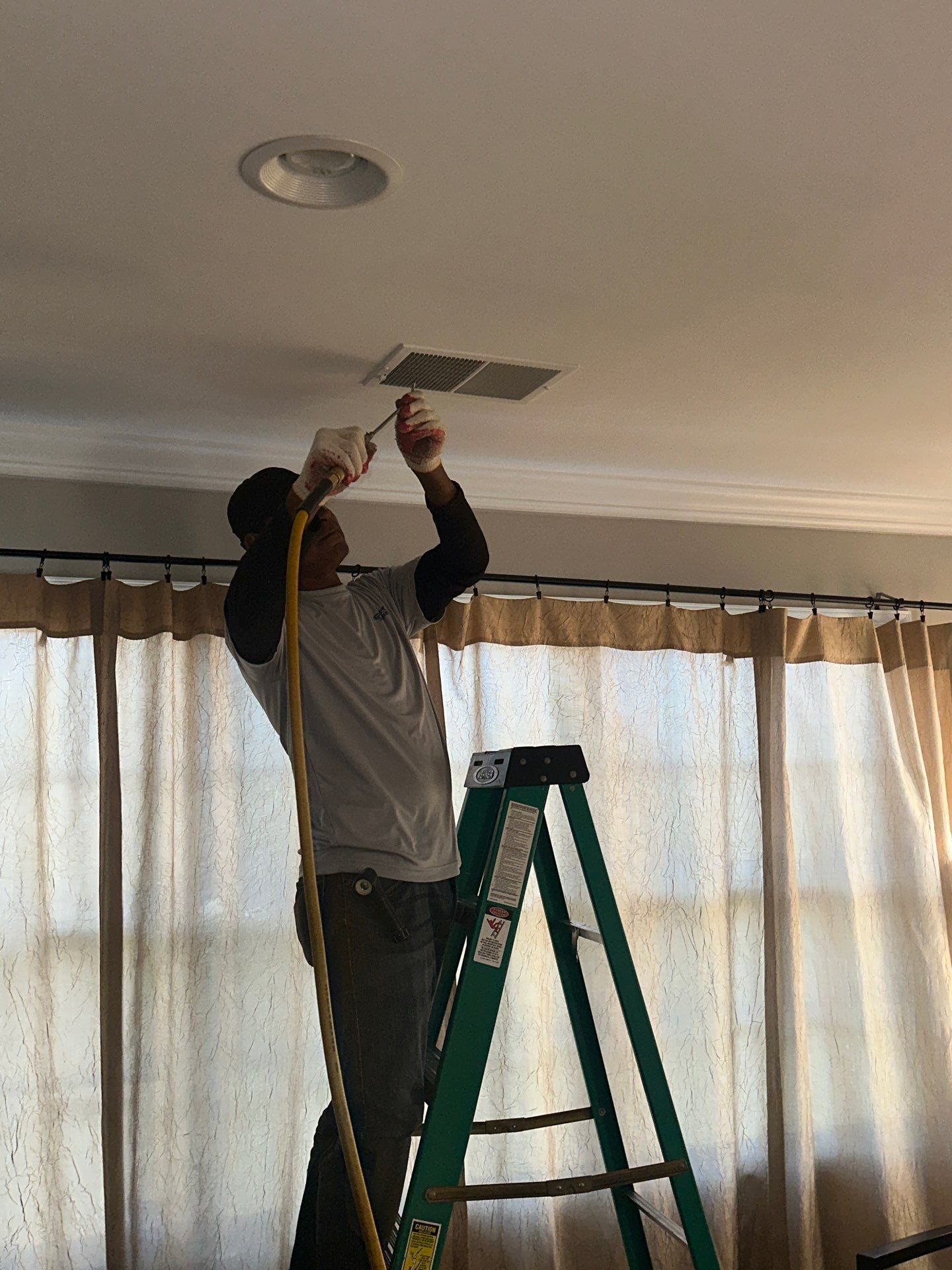 Air Duct Cleaning in Haymarket, VA by Pronto Air Duct Cleaning