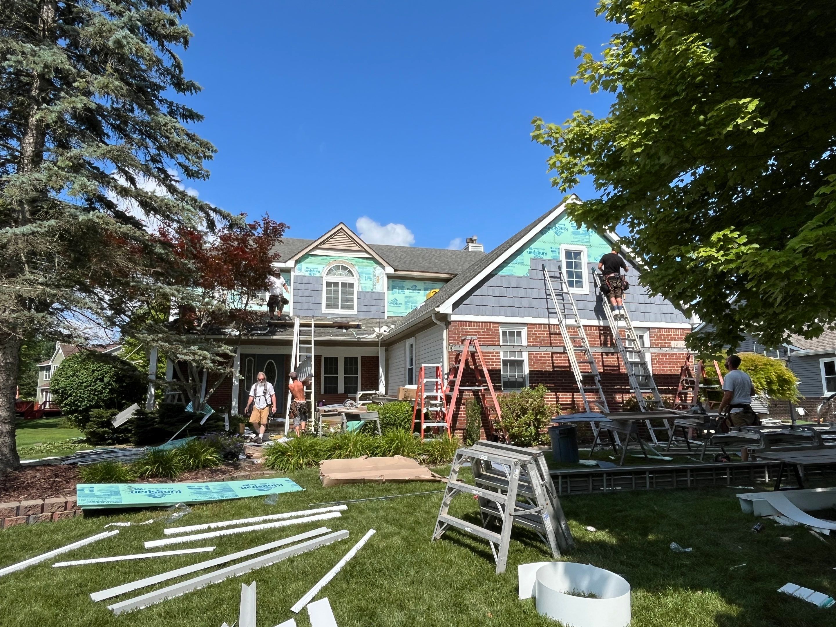 Siding Replacement using Certainteed Restoration Classic D4 by 180 Contractors