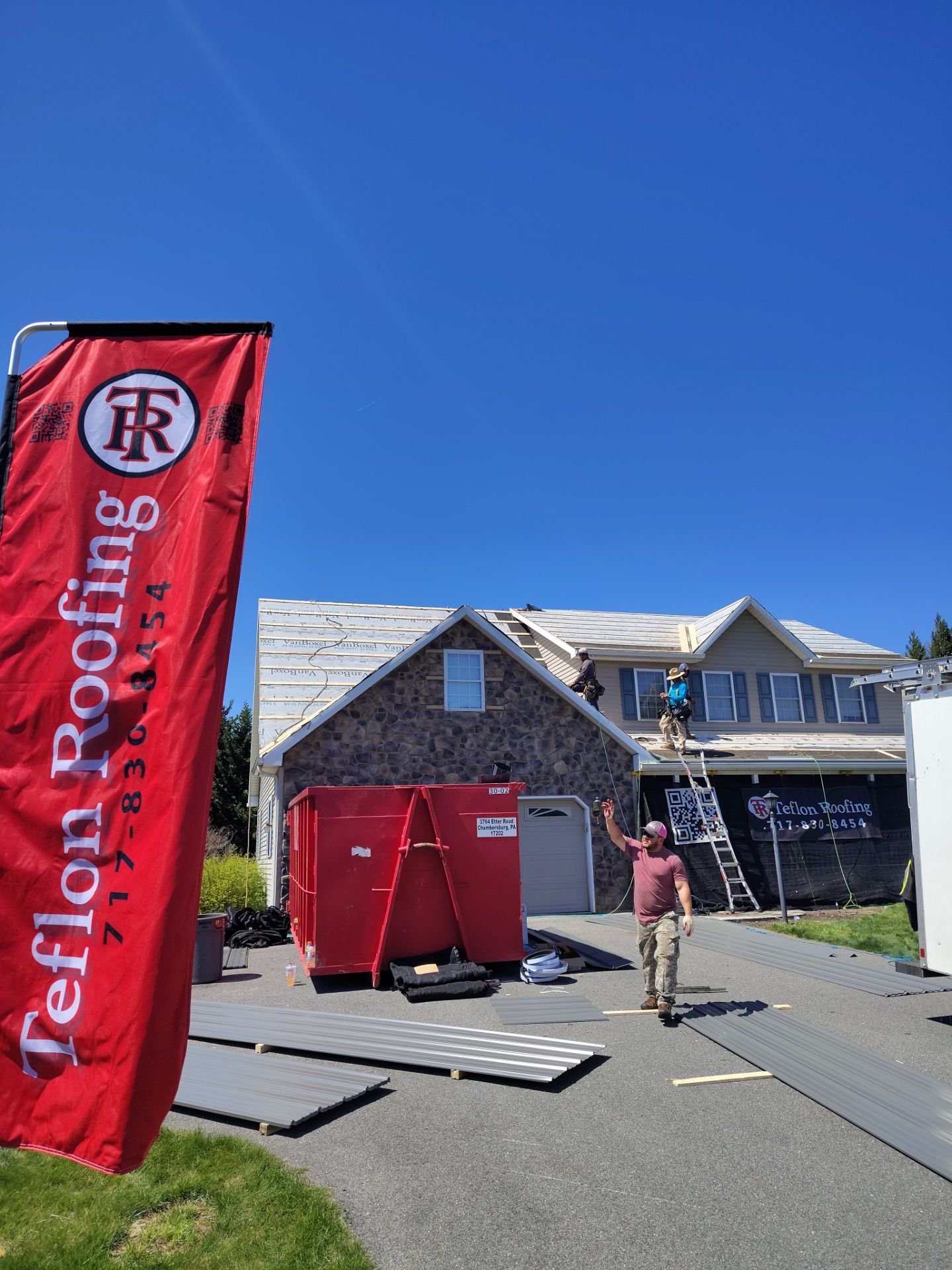 Residential Roofing Installation using Everlast Azm Panel -charcoal by Teflon Roofing