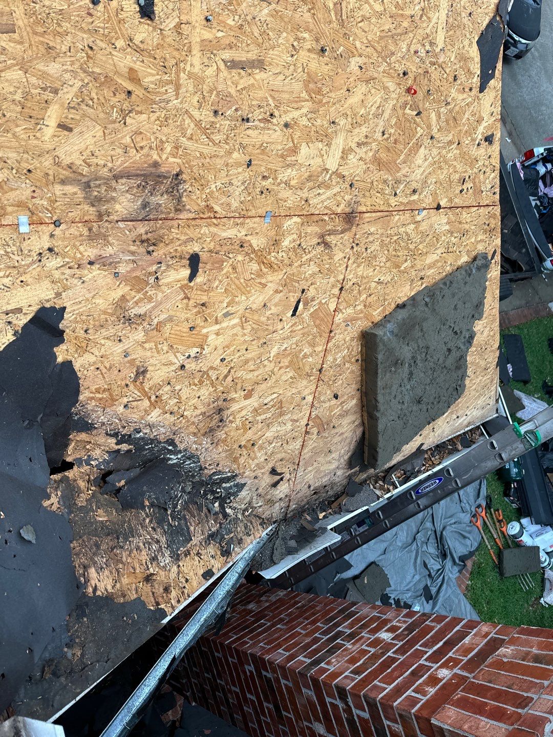 Residential Roofing Installation using Owen's Corning Duration (Lifetime) Shingles by Roof Repair Company