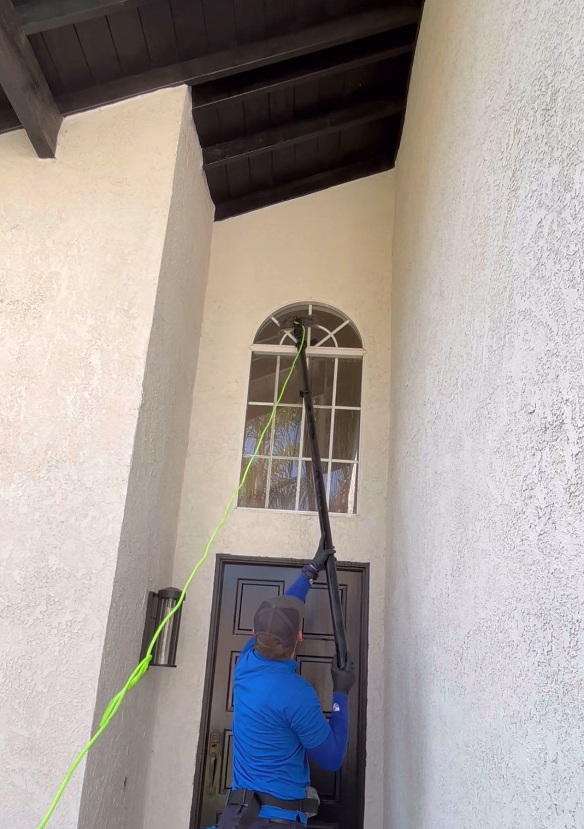 Window Cleaning by Pirate Pete’s Power Washing