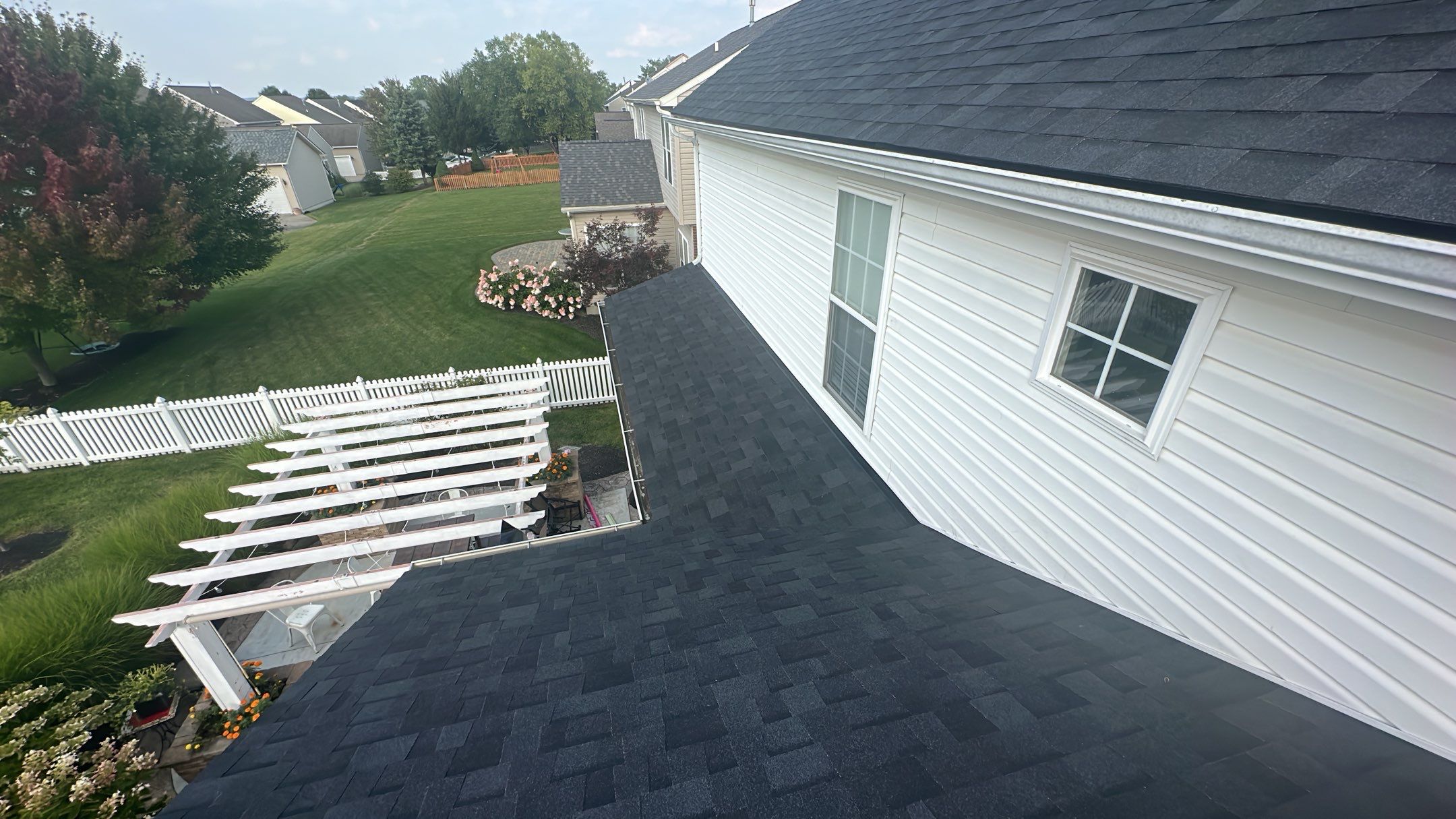 roof replacement using Onyx Black Durations by WIW Enterprises Inc