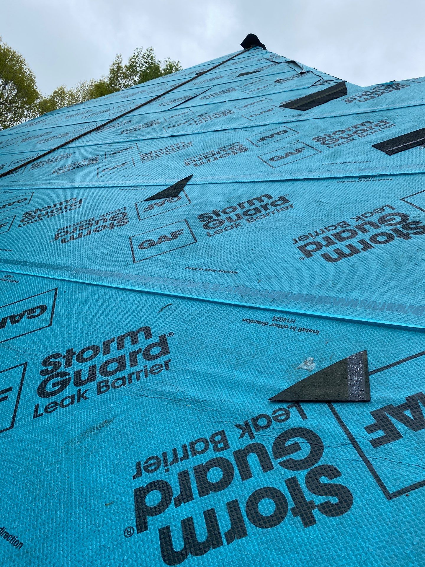 DiGIorgi replaces asphalt shingles in Avon, CT! by DiGiorgi Roofing and Siding Inc