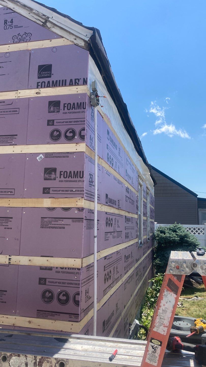 Exterior Siding and Window Replacement by Ivy Lea Construction