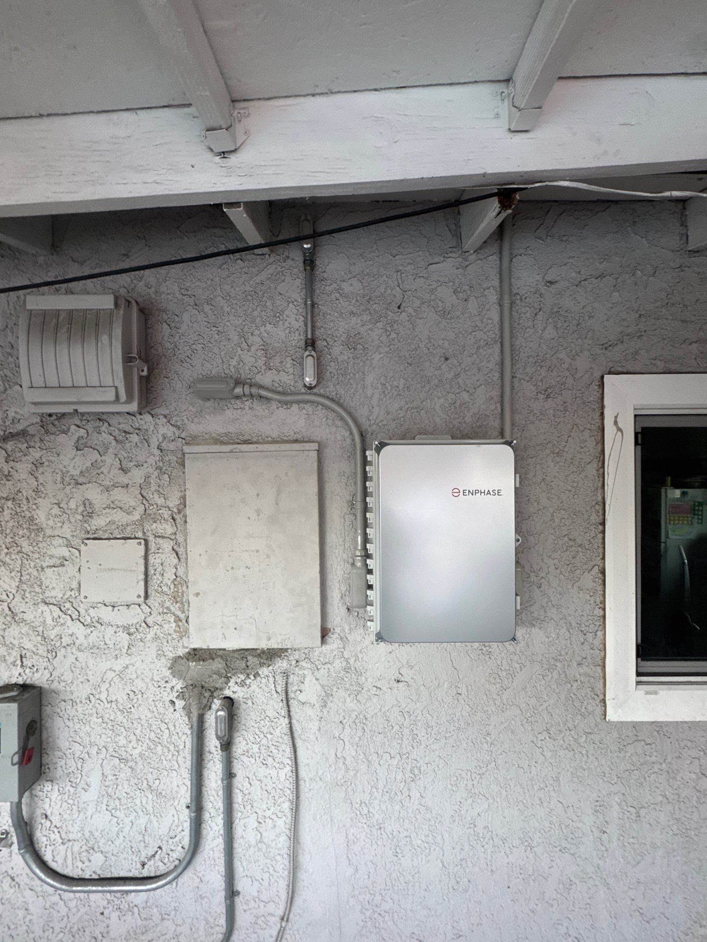 Twelve Panel Solar Installation in Los Angeles by AWS Solar
