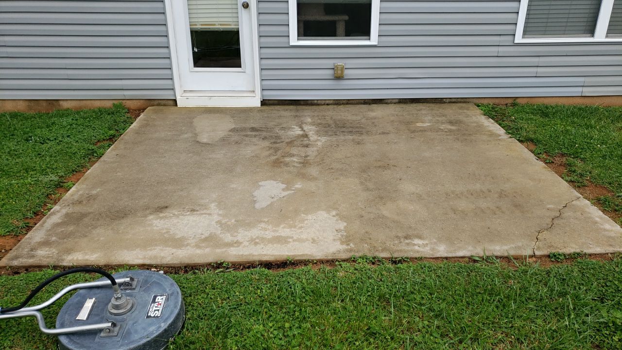 House Wash using cleaner by G&H Home Tech Pros LLC
